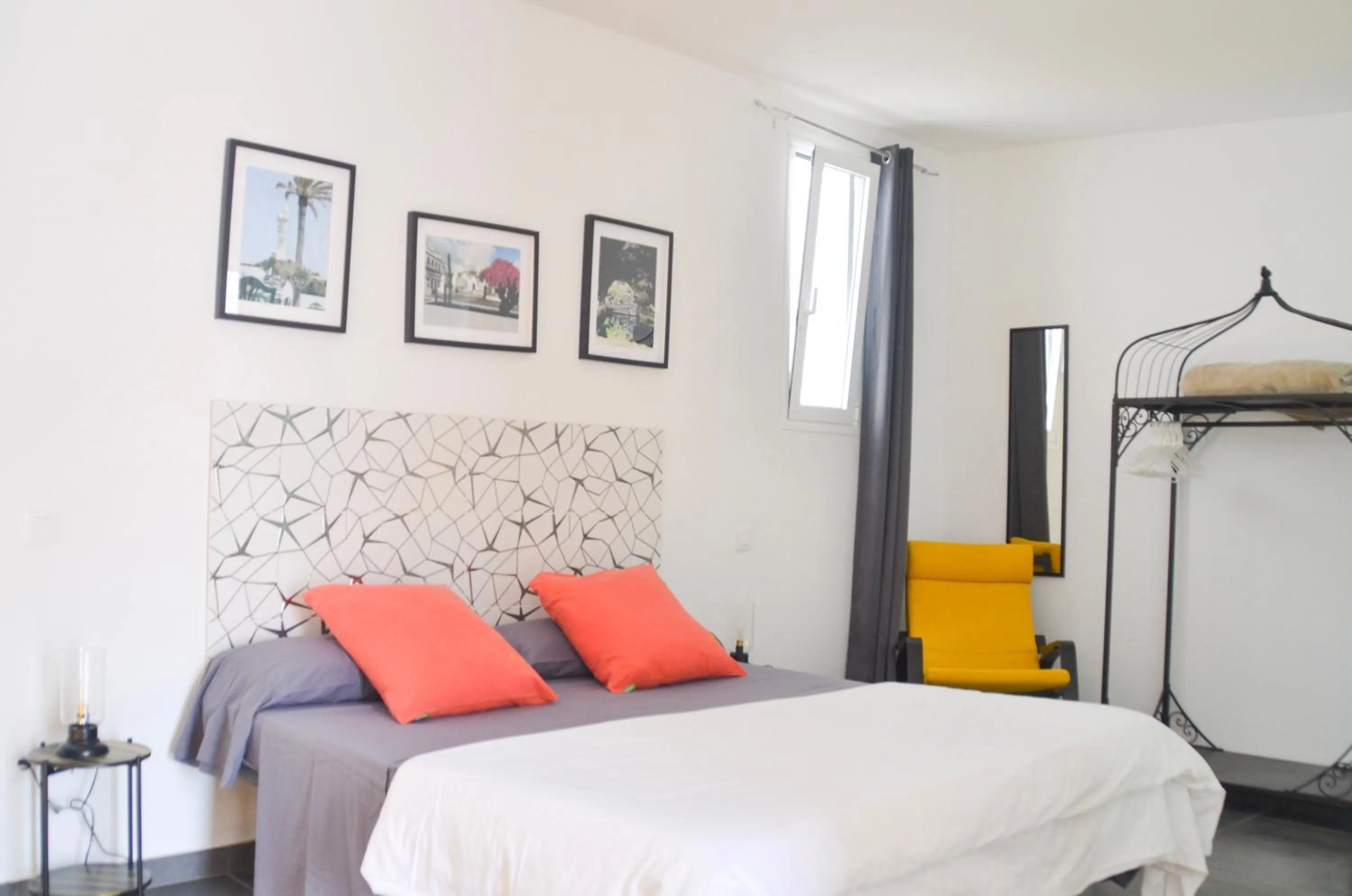 Bed in HOTELITO RURAL GA7COLORES only adult