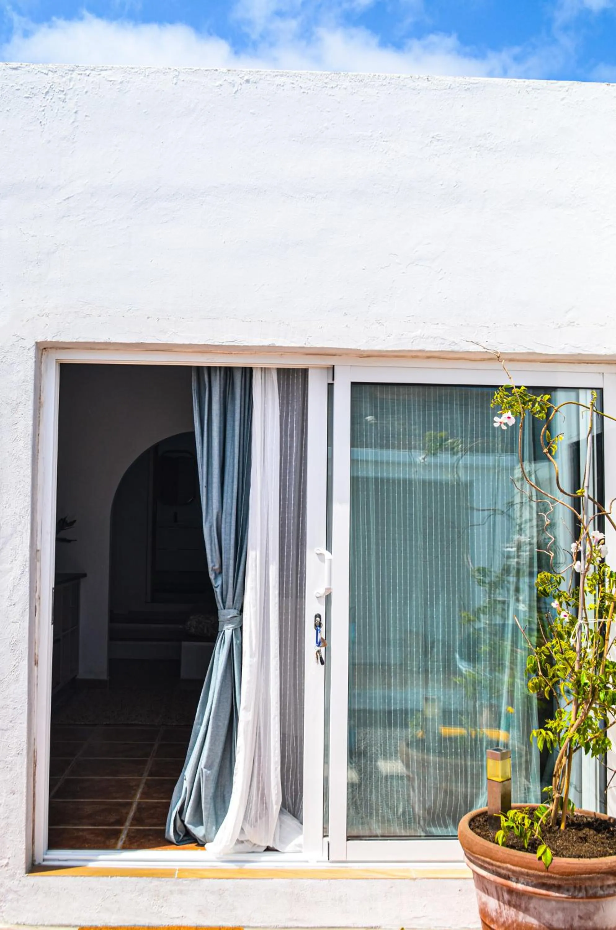 Property building in HOTELITO RURAL GA7COLORES only adult