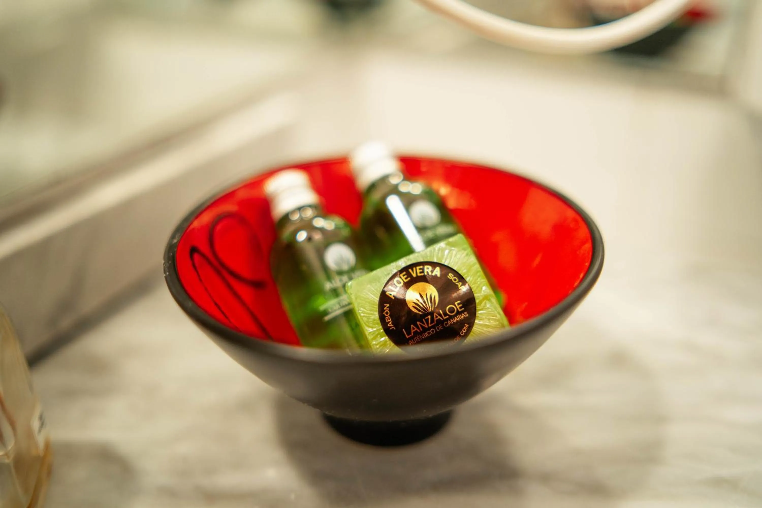 Massage in HOTELITO RURAL GA7COLORES only adult