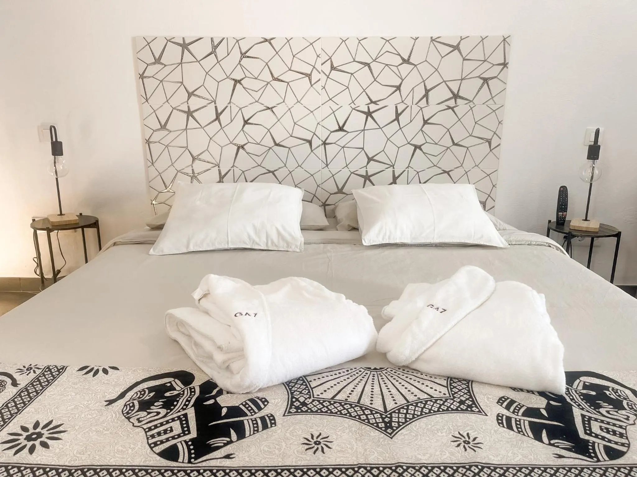 Bed in HOTELITO RURAL GA7COLORES only adult