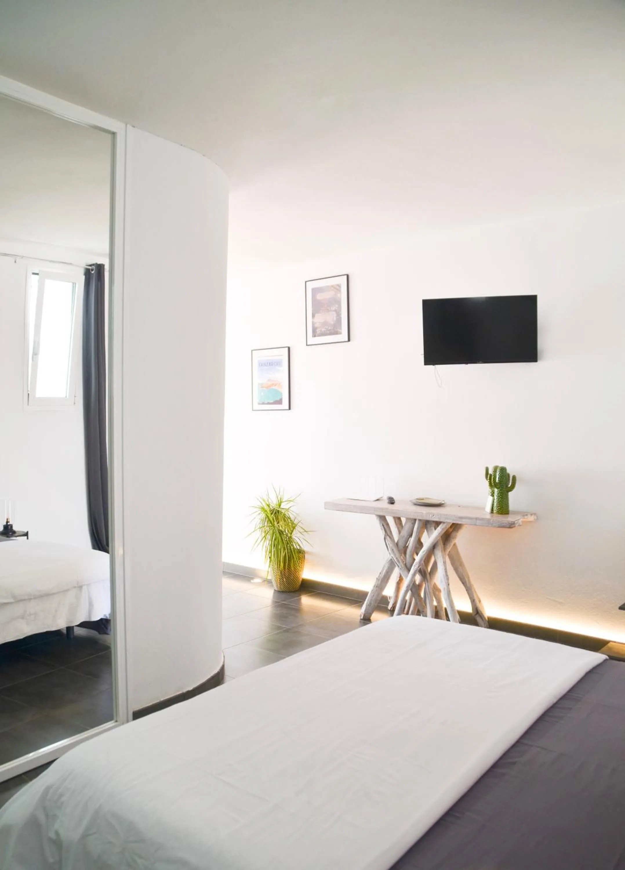 Decorative detail, Bed in HOTELITO RURAL GA7COLORES only adult