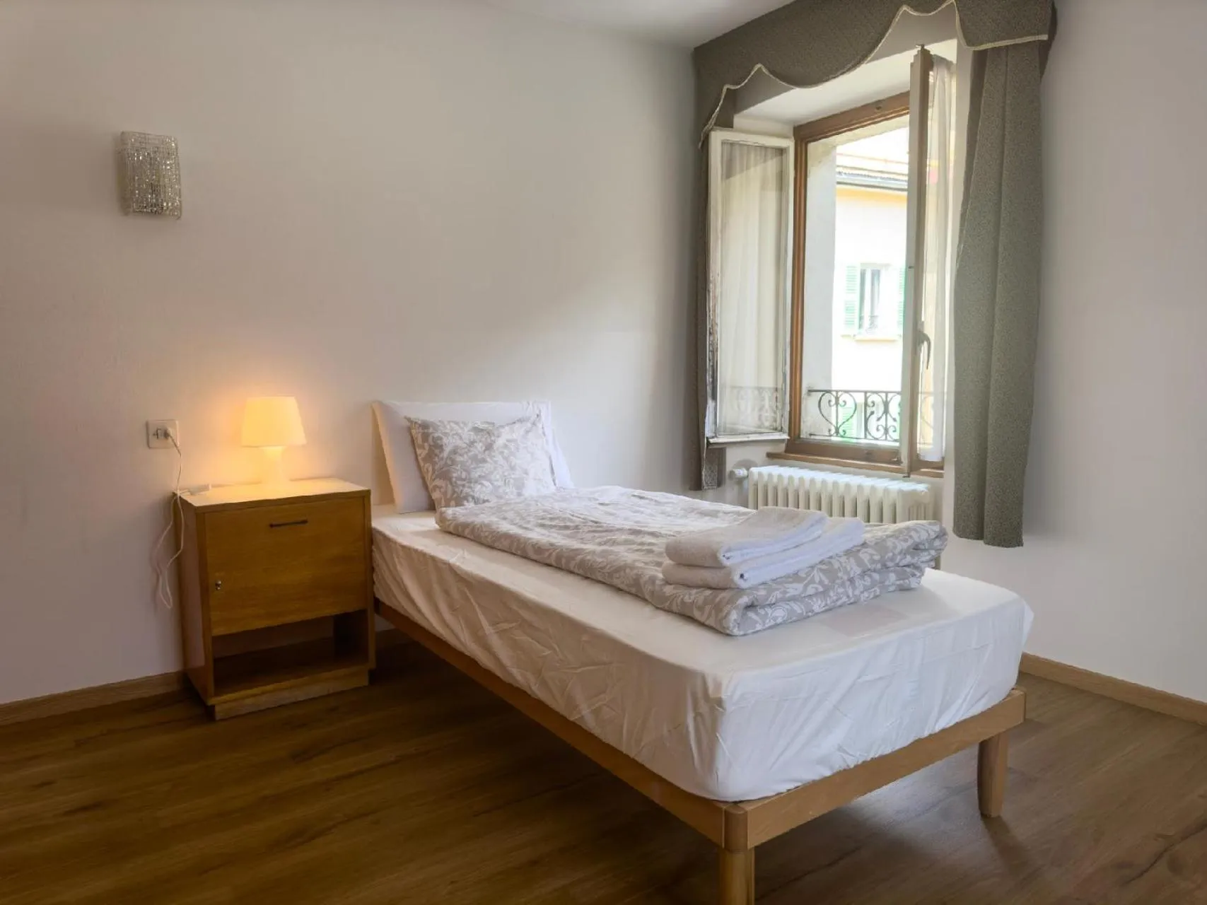 Bedroom, Bed in Hotel Des Alpes - Restaurant & Pizzeria