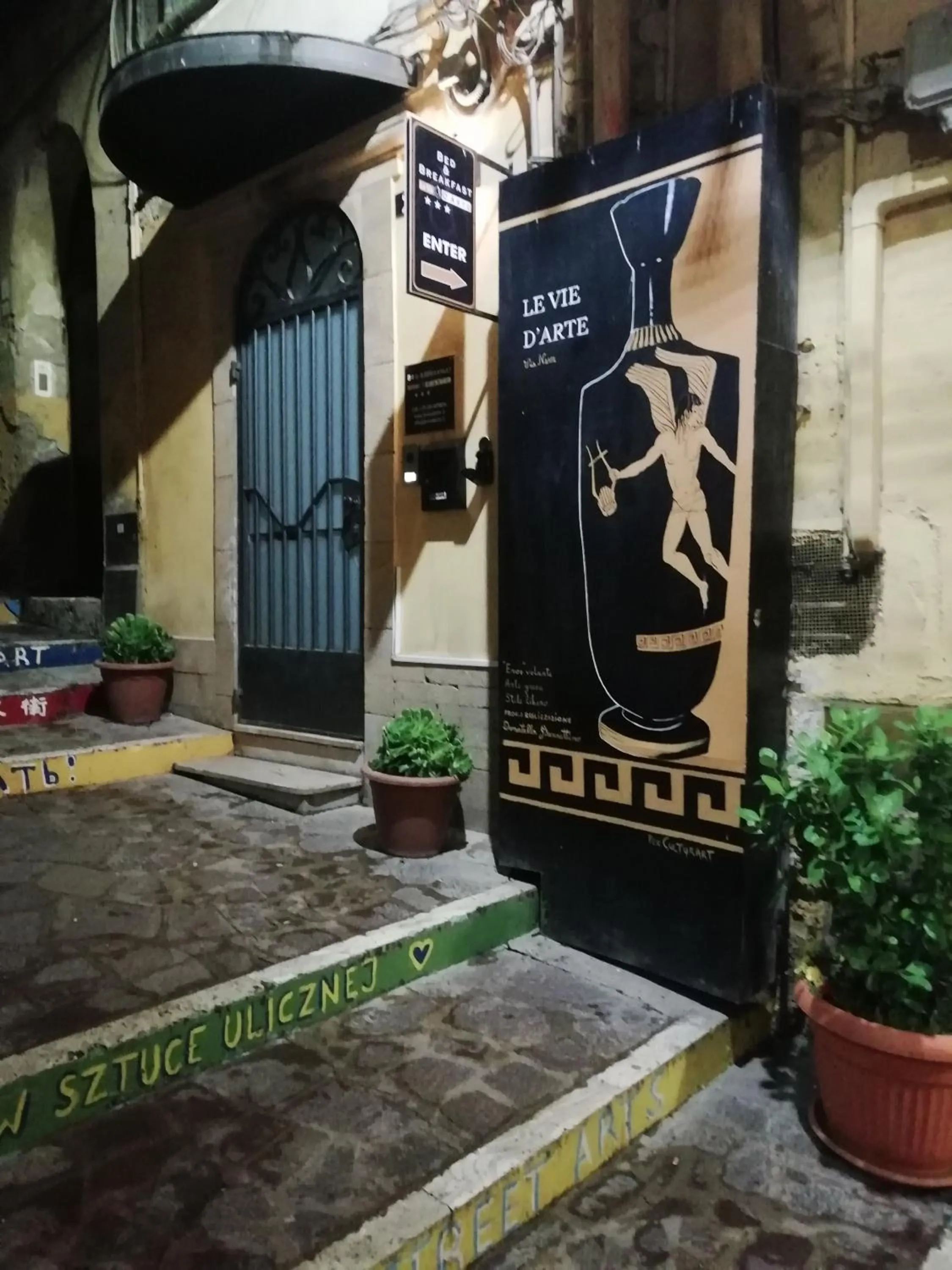 Facade/entrance in B&B Le Vie D'Arte