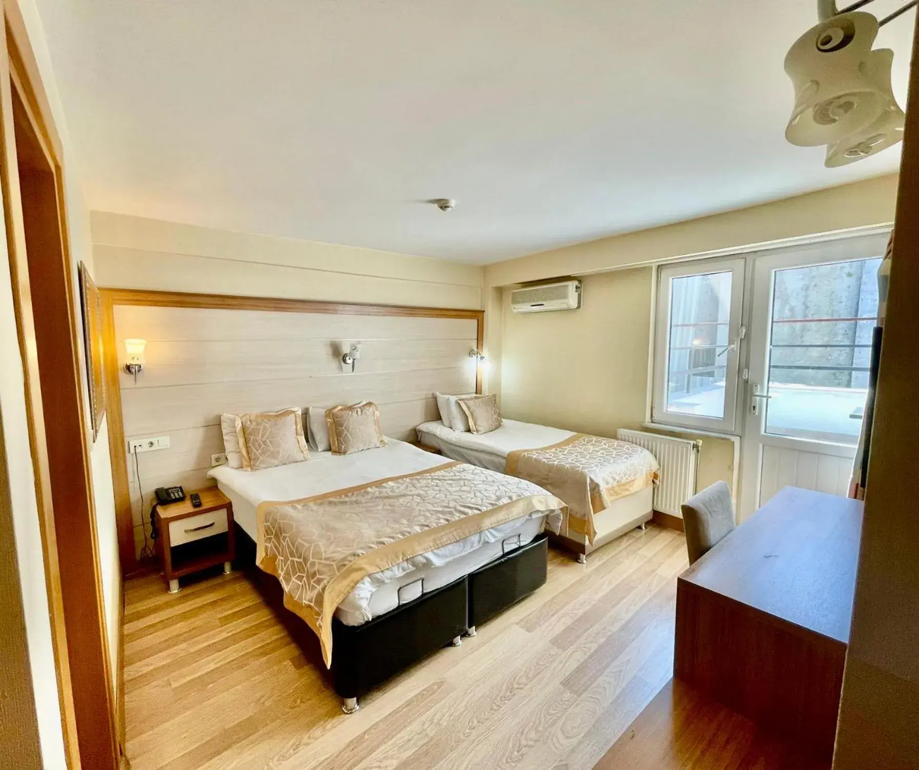 Bed in Timeks Hotel Sultanahmet Bed in Timeks Hotel Sultanahmet