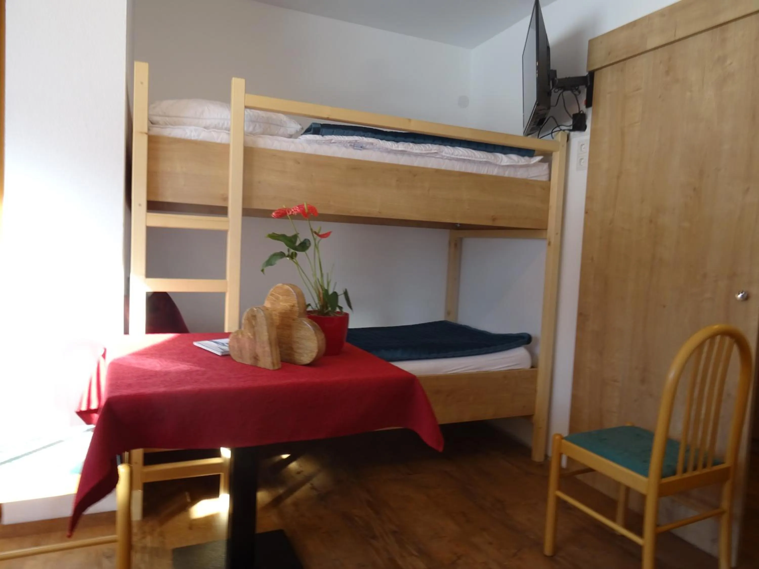 Photo of the whole room, Bed in Hotel Restaurant Rosengarten