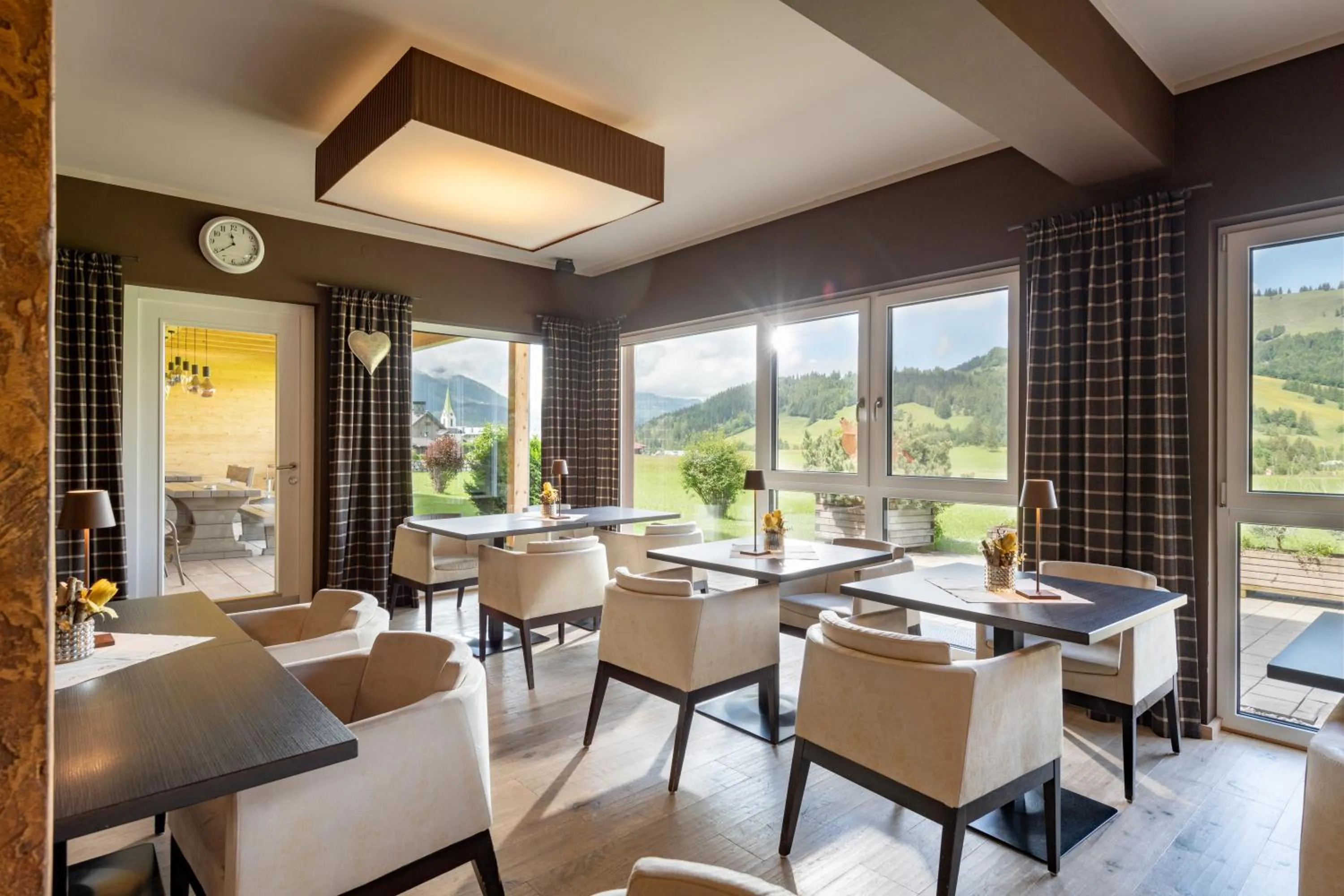 Seating area in Fairhotel Hochfilzen B&B