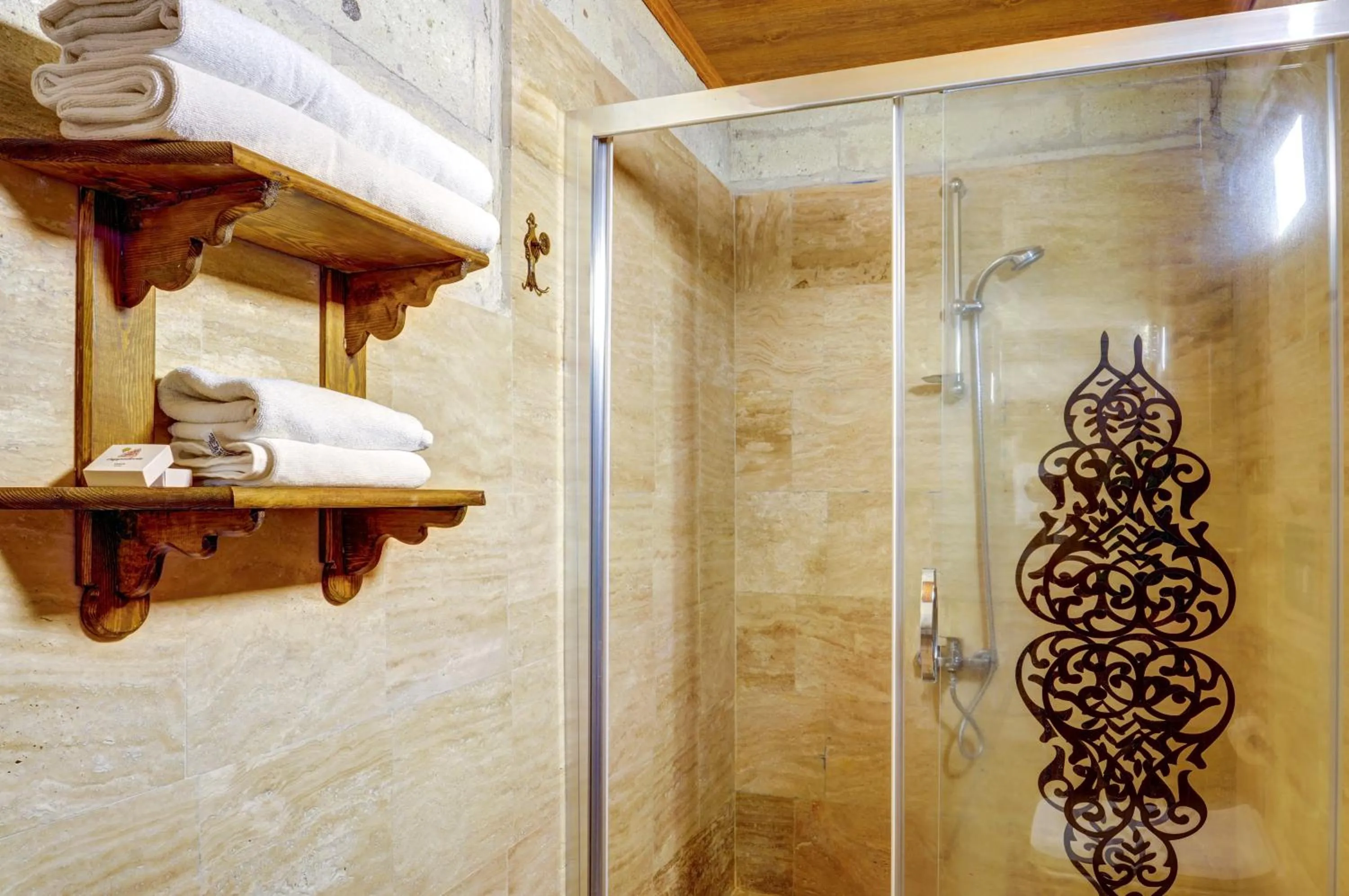 Bathroom in Nova Cave Hotel