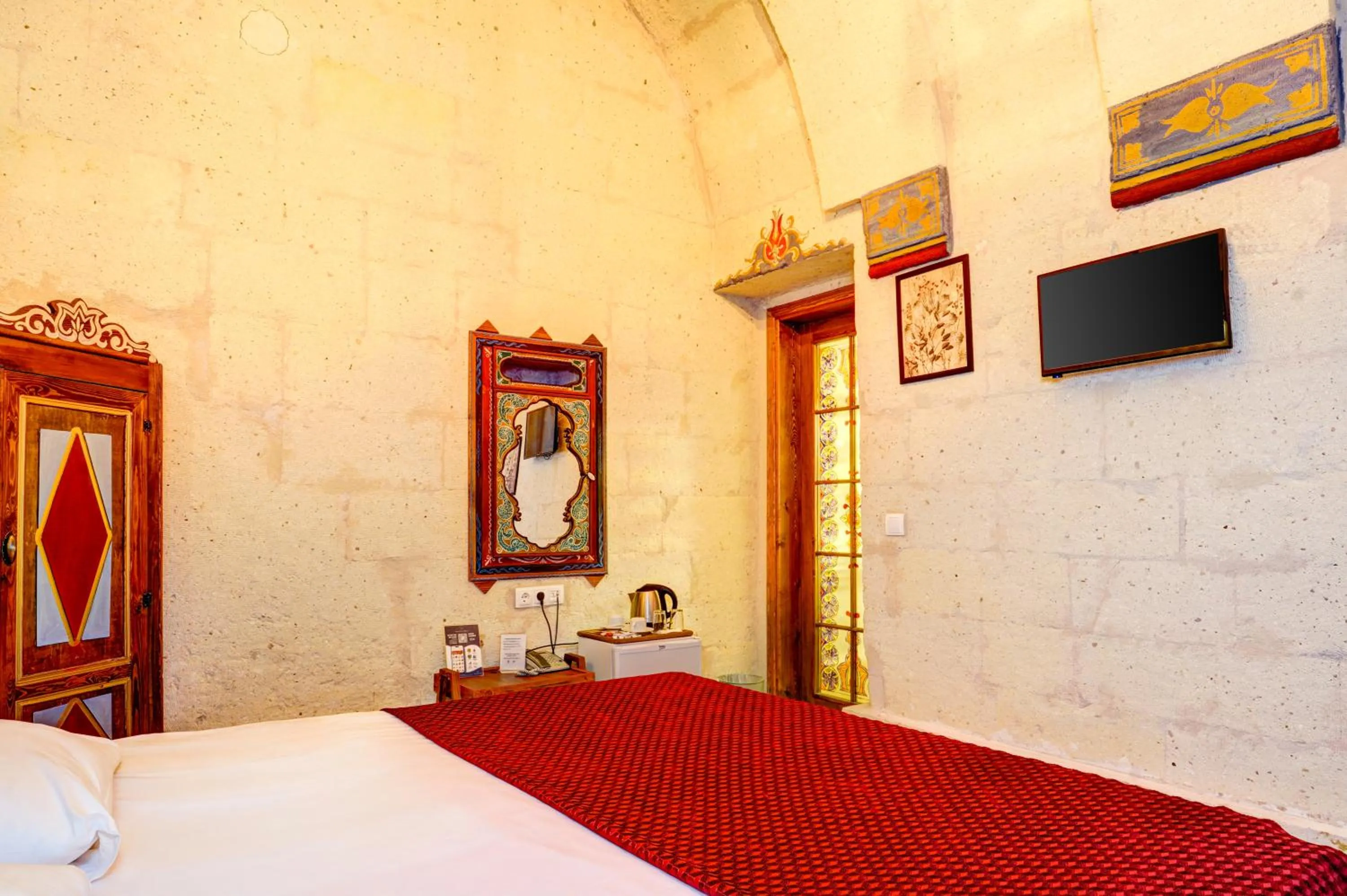 Bed in Nova Cave Hotel