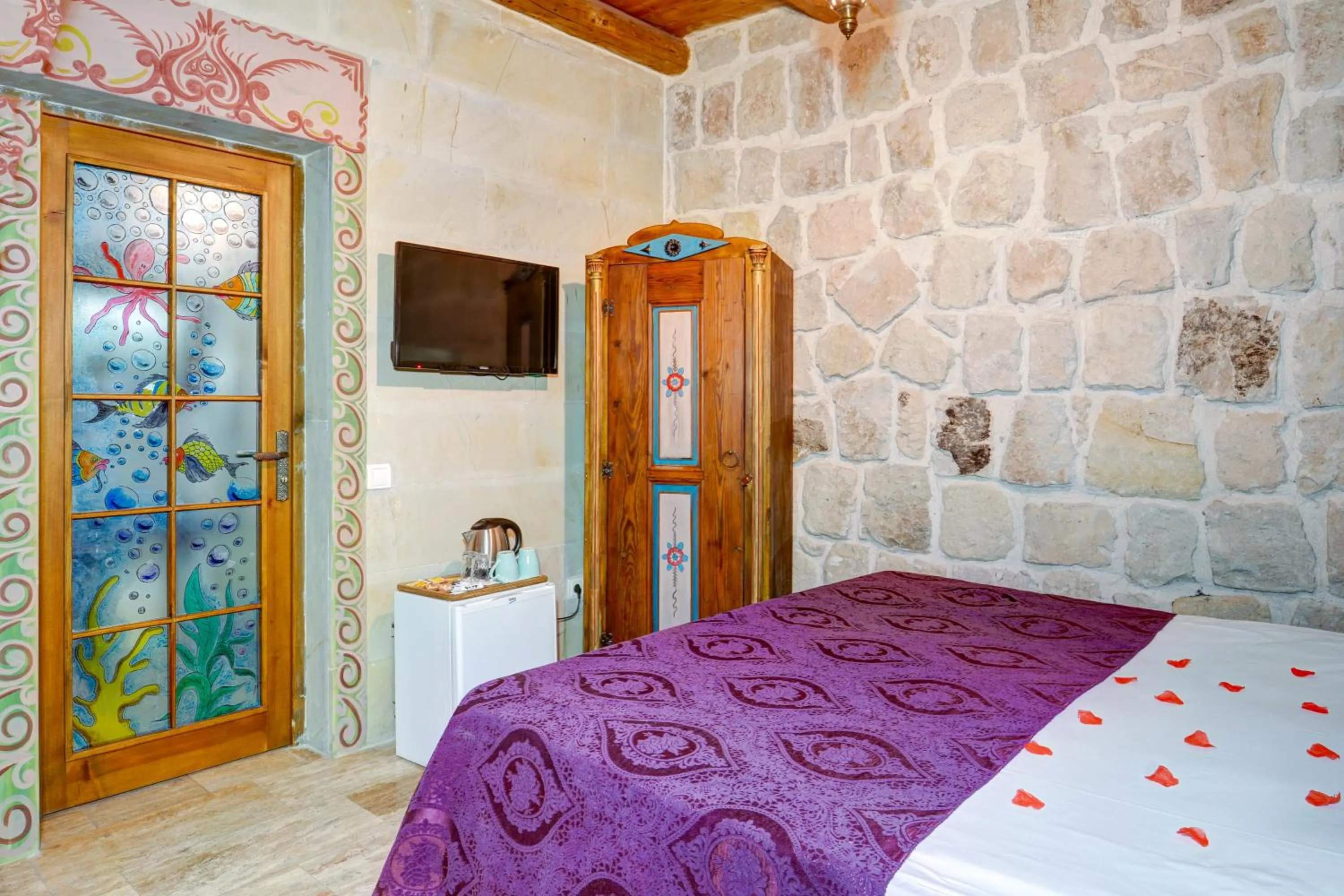 Bed in Nova Cave Hotel