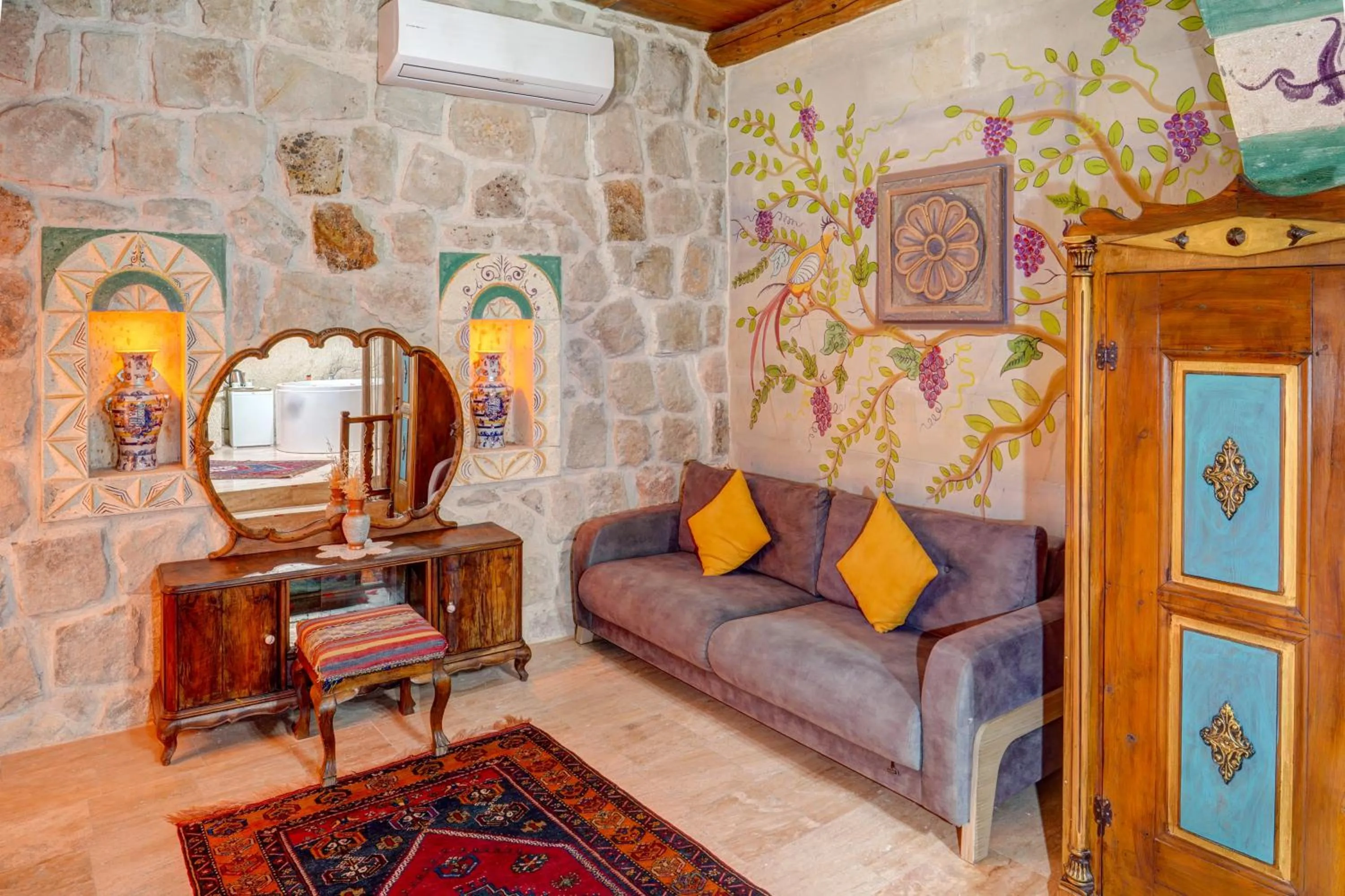 Living room in Nova Cave Hotel