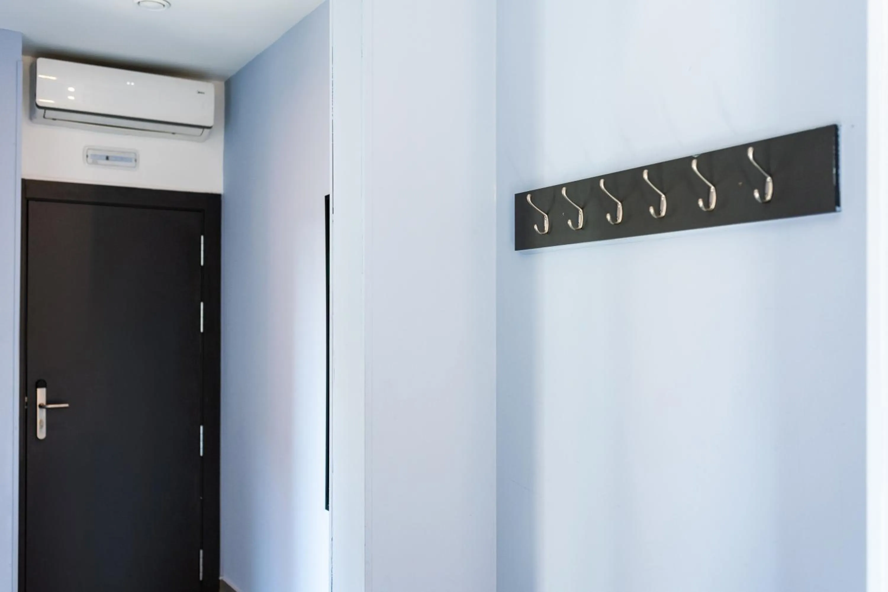 Hostel Carlota Braun