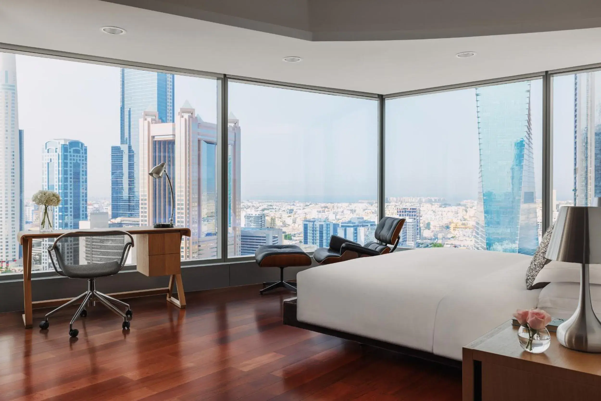 Bedroom, Bed in Jumeirah Living World Trade Centre Dubai Bedroom, Bed in Jumeirah Living World Trade Centre Dubai