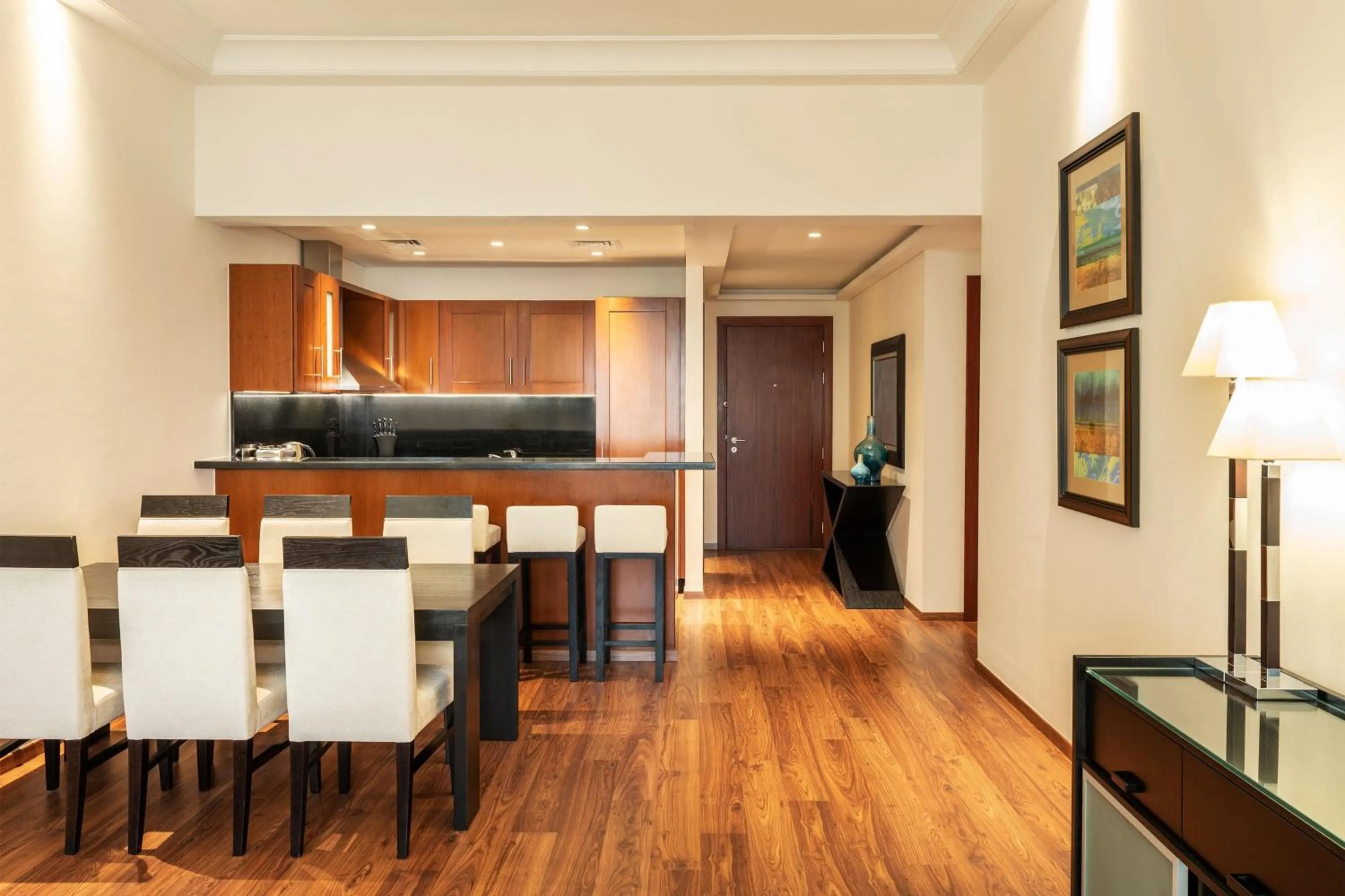 Bedroom in Grosvenor House, a Luxury Collection Hotel, Dubai