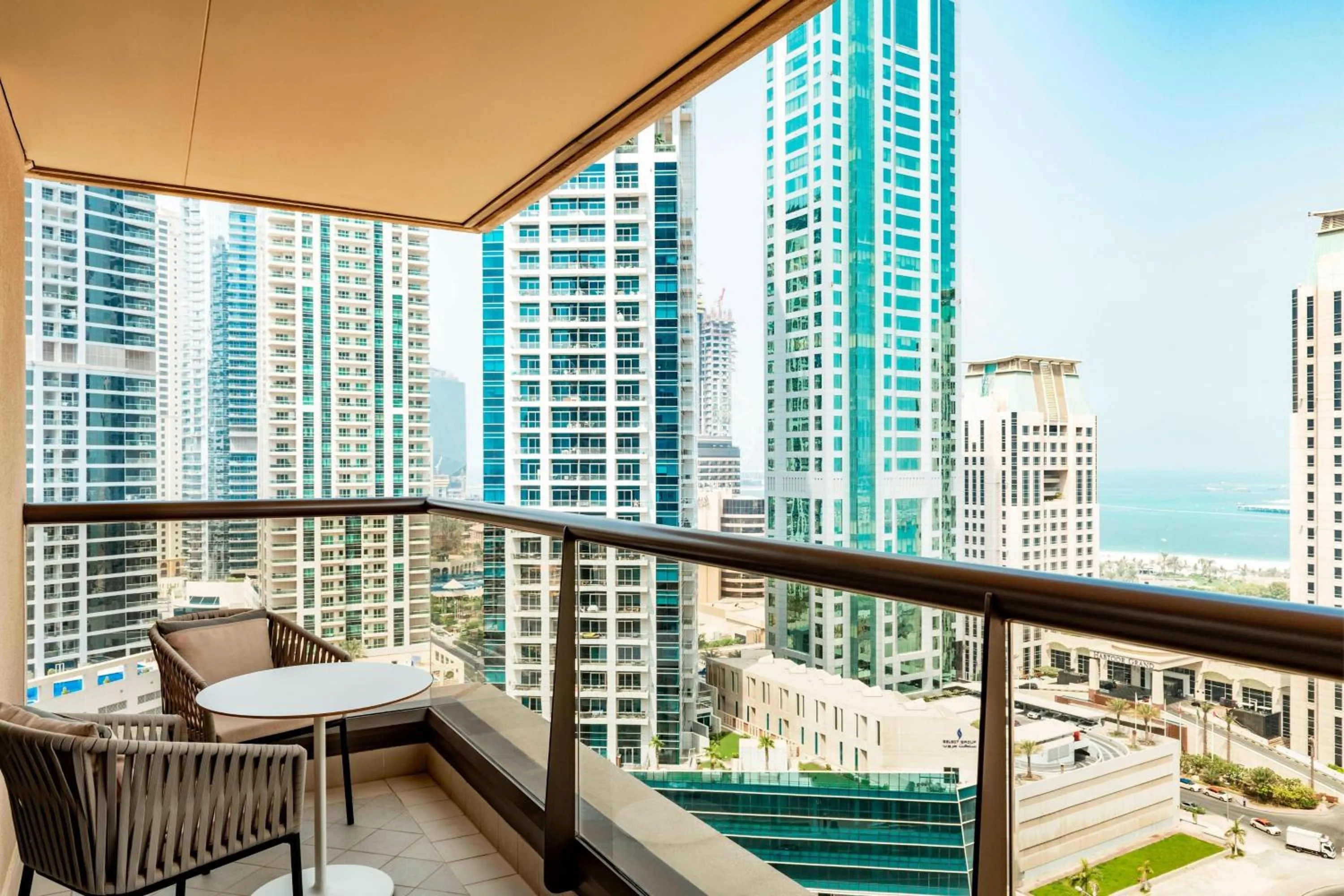 Photo of the whole room in Grosvenor House, a Luxury Collection Hotel, Dubai