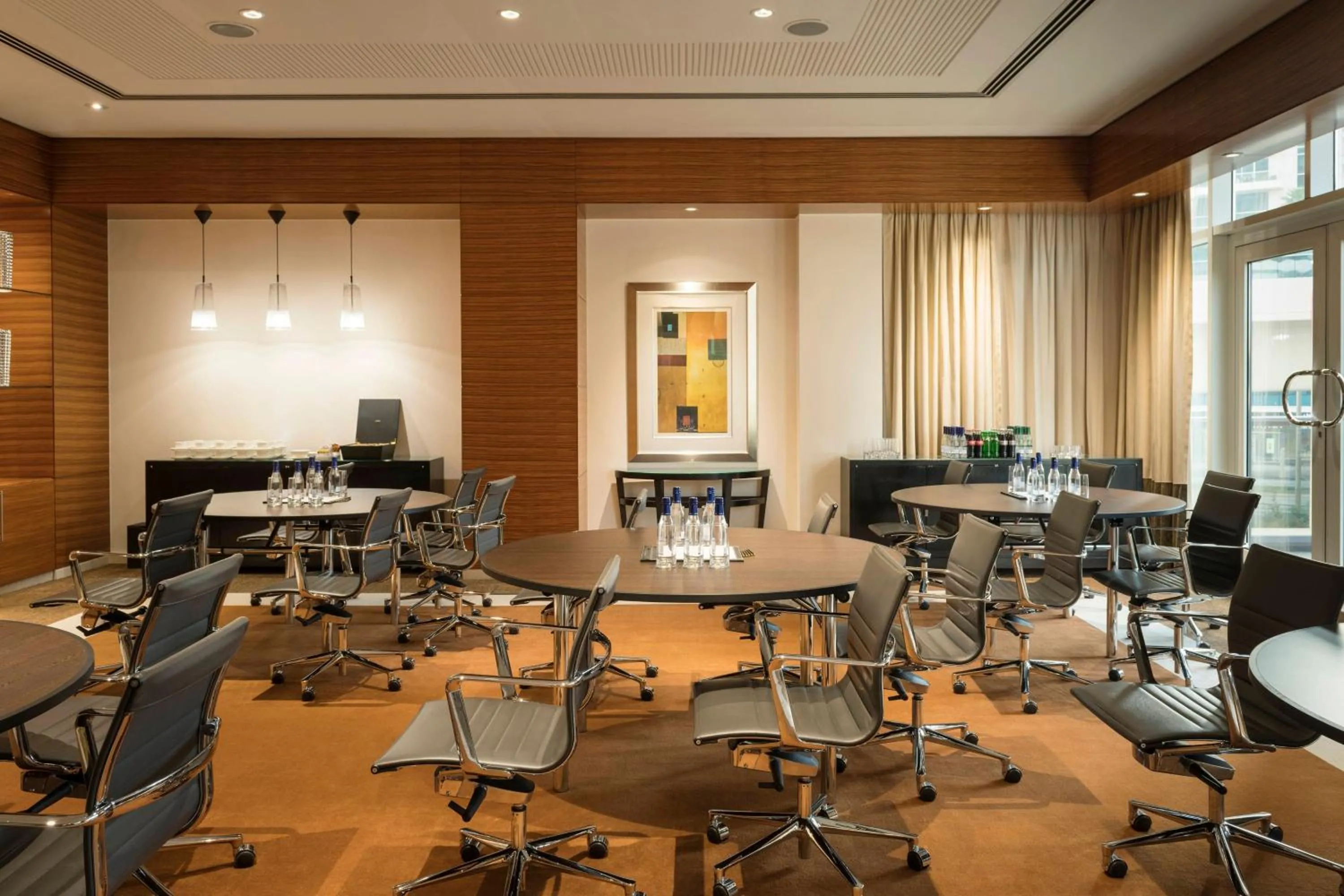 Meeting/conference room in Grosvenor House, a Luxury Collection Hotel, Dubai