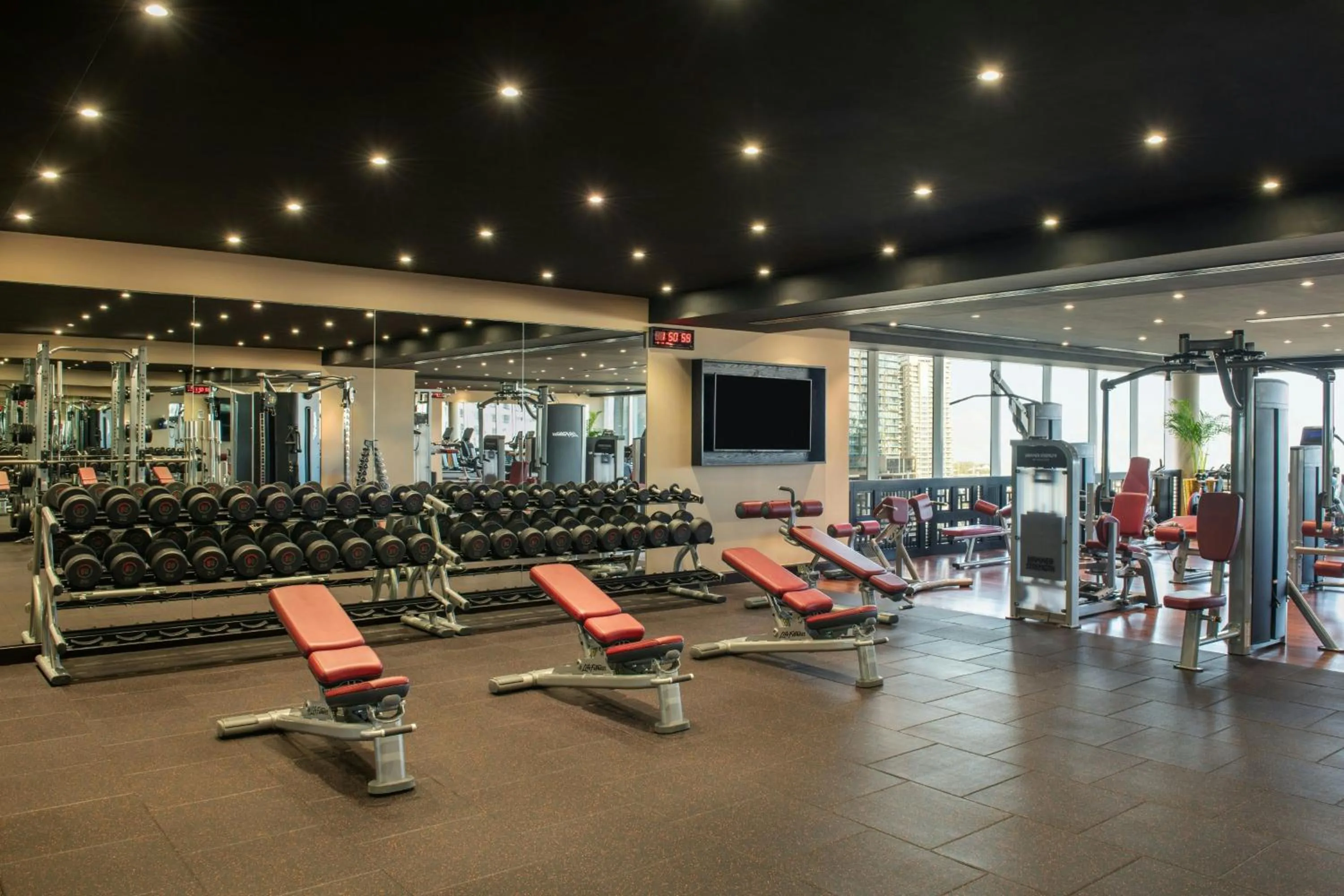 Fitness centre/facilities in Grosvenor House, a Luxury Collection Hotel, Dubai