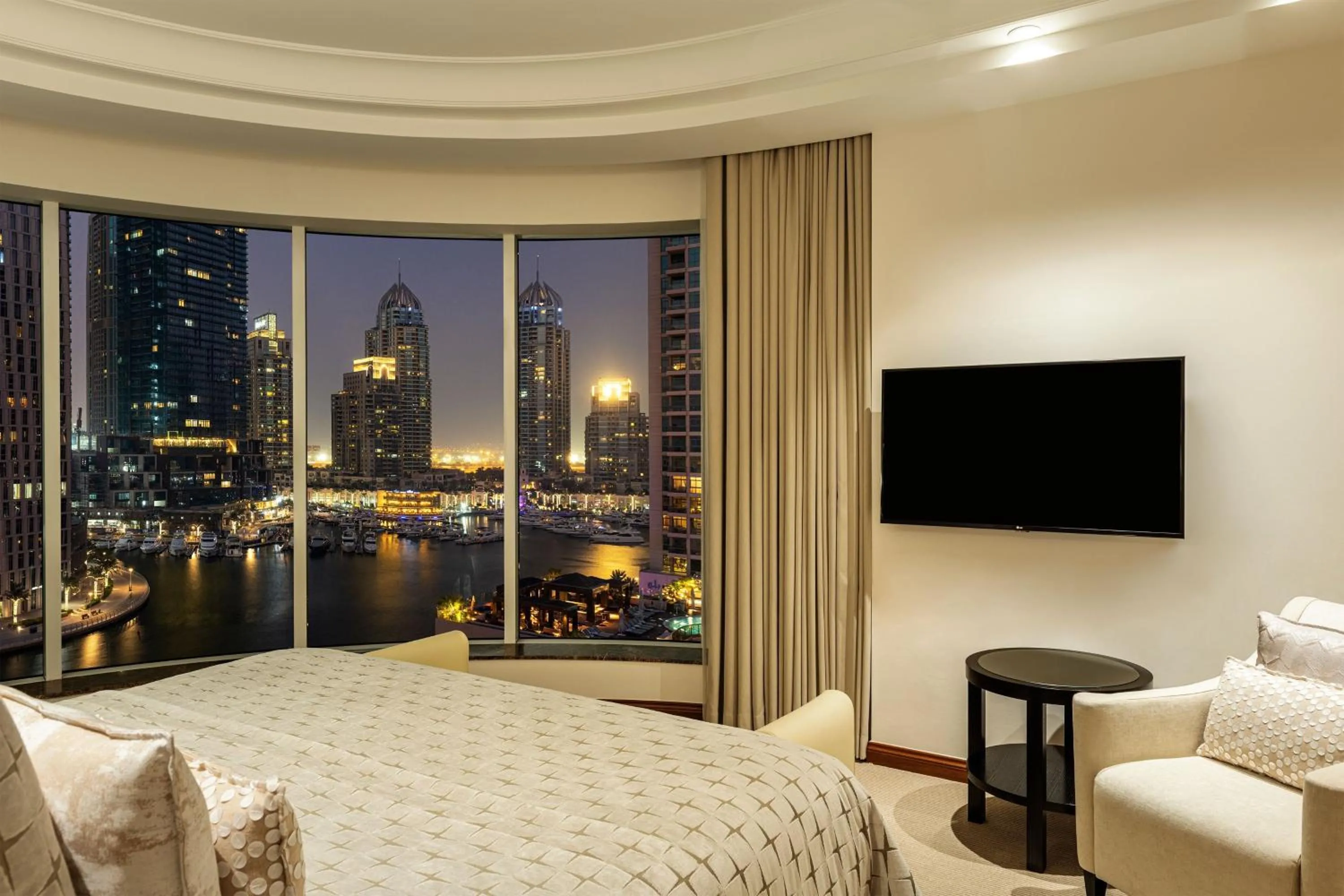 Bedroom, Bed in Grosvenor House, a Luxury Collection Hotel, Dubai