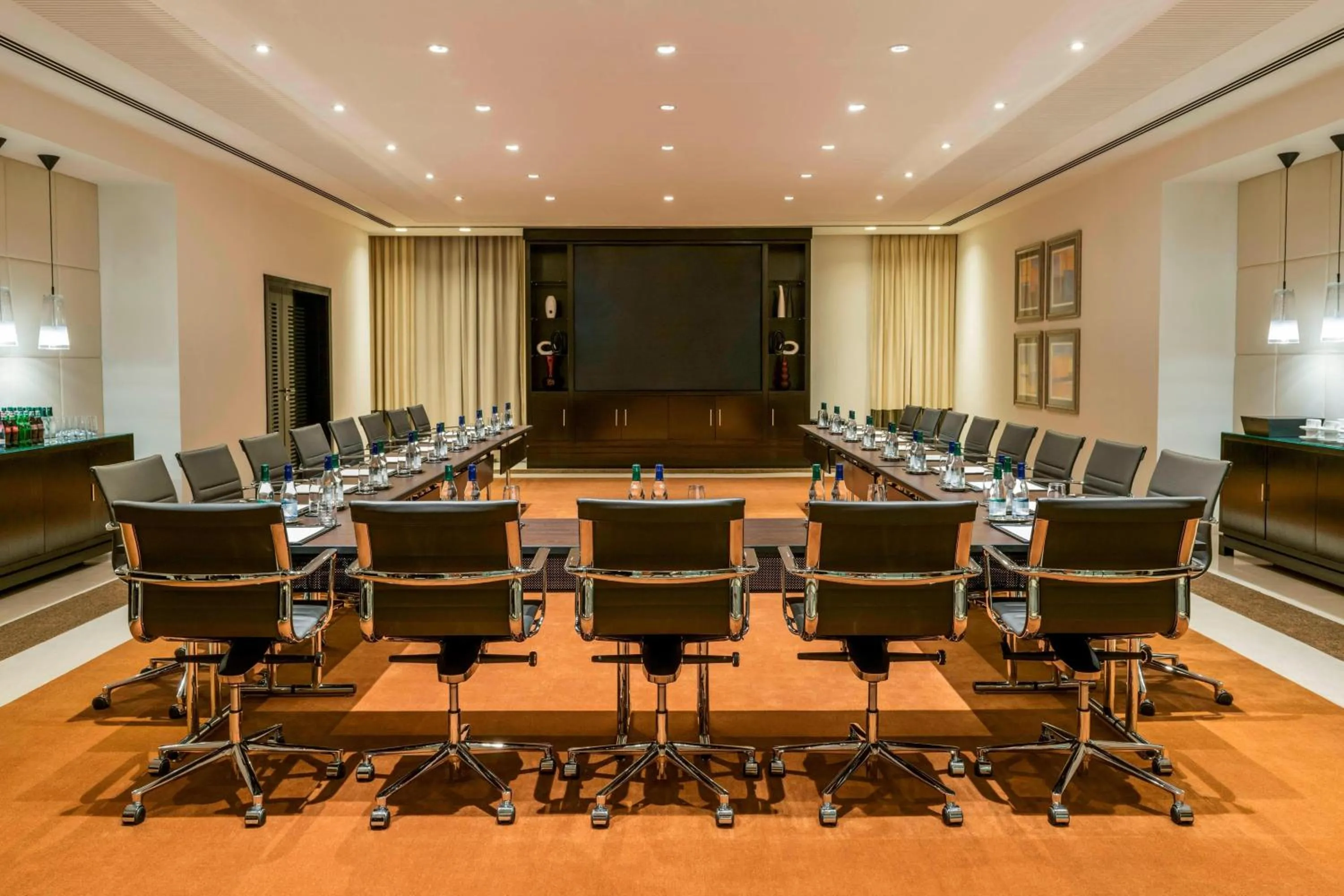 Meeting/conference room in Grosvenor House, a Luxury Collection Hotel, Dubai