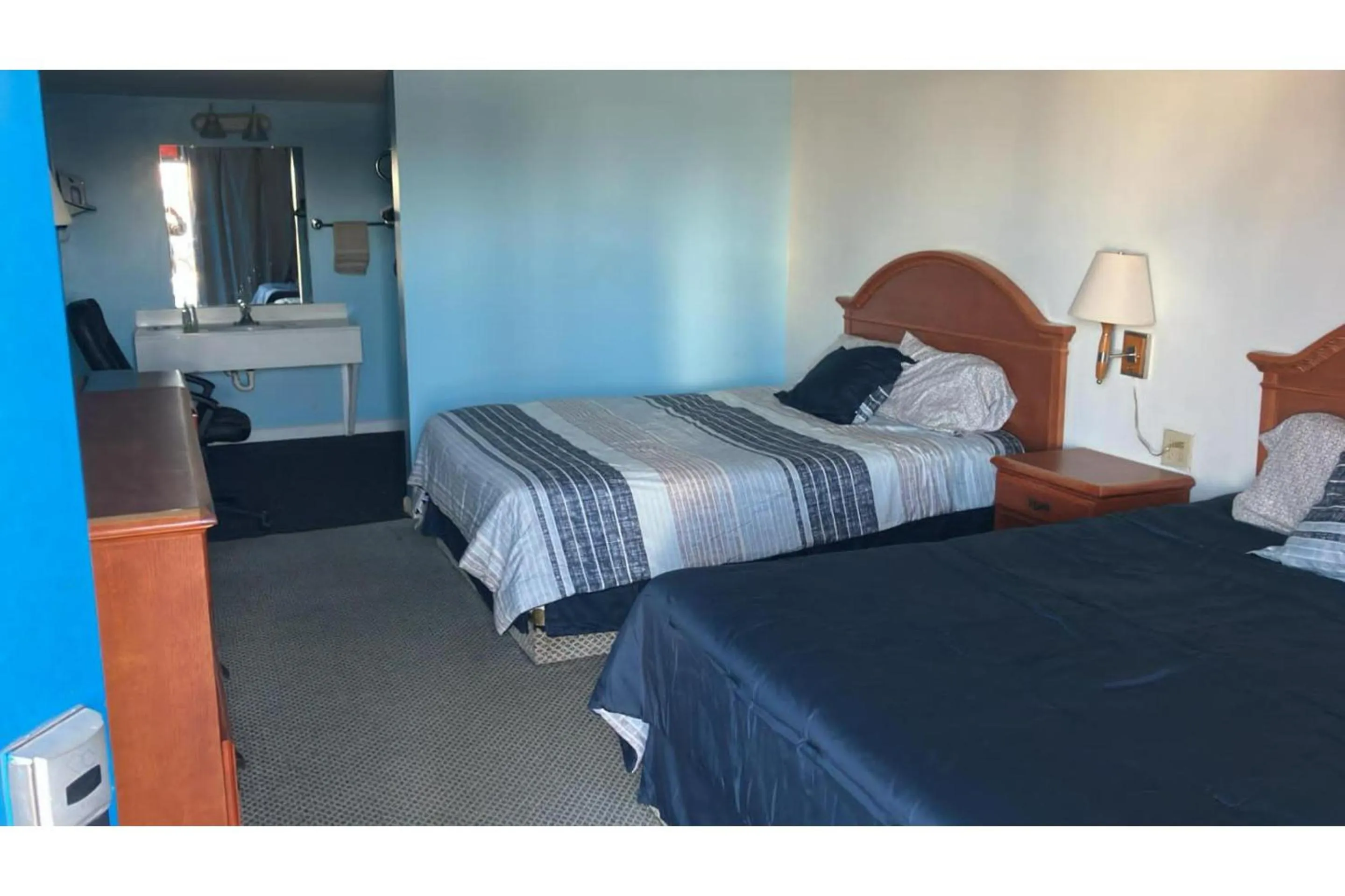 Bedroom in Sky Palace Inn By OYO Anthony KS