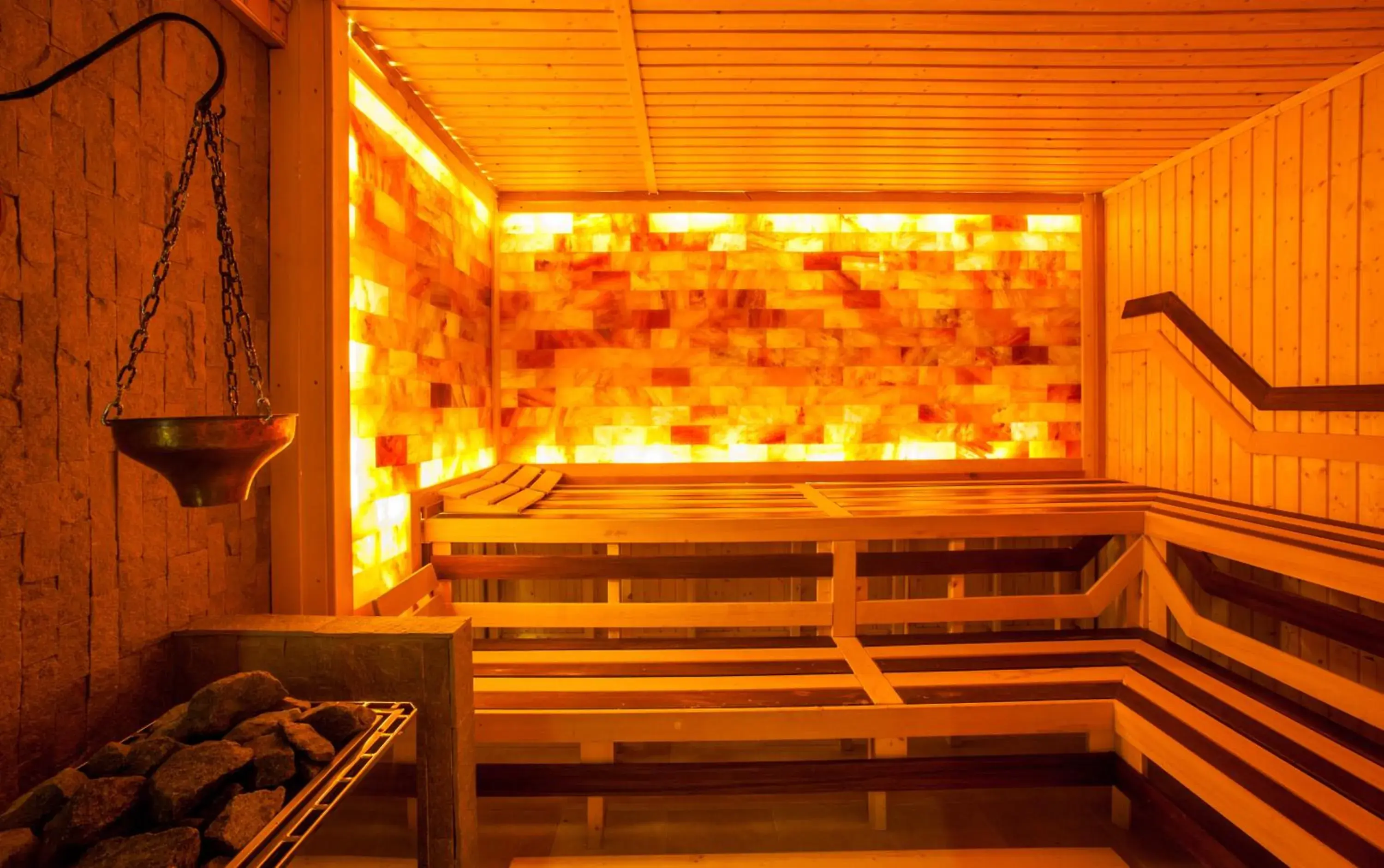 Spa and wellness centre/facilities in Royal Spa Hotel Spa and wellness centre/facilities in Royal Spa Hotel