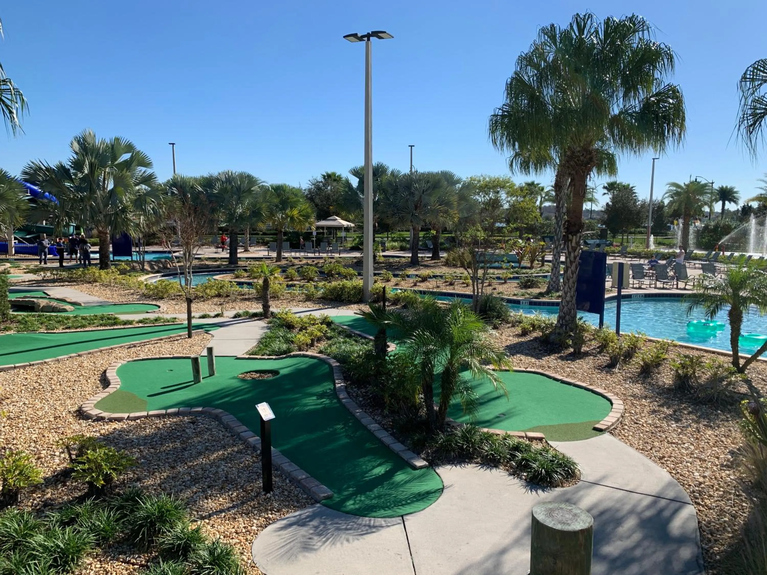 Minigolf in 3B2B-Beautiful Lake View-Baby Friendly-FREE WATER PARK!NO Resort Fee-5 Miles to Disney-Storey Lake 3141