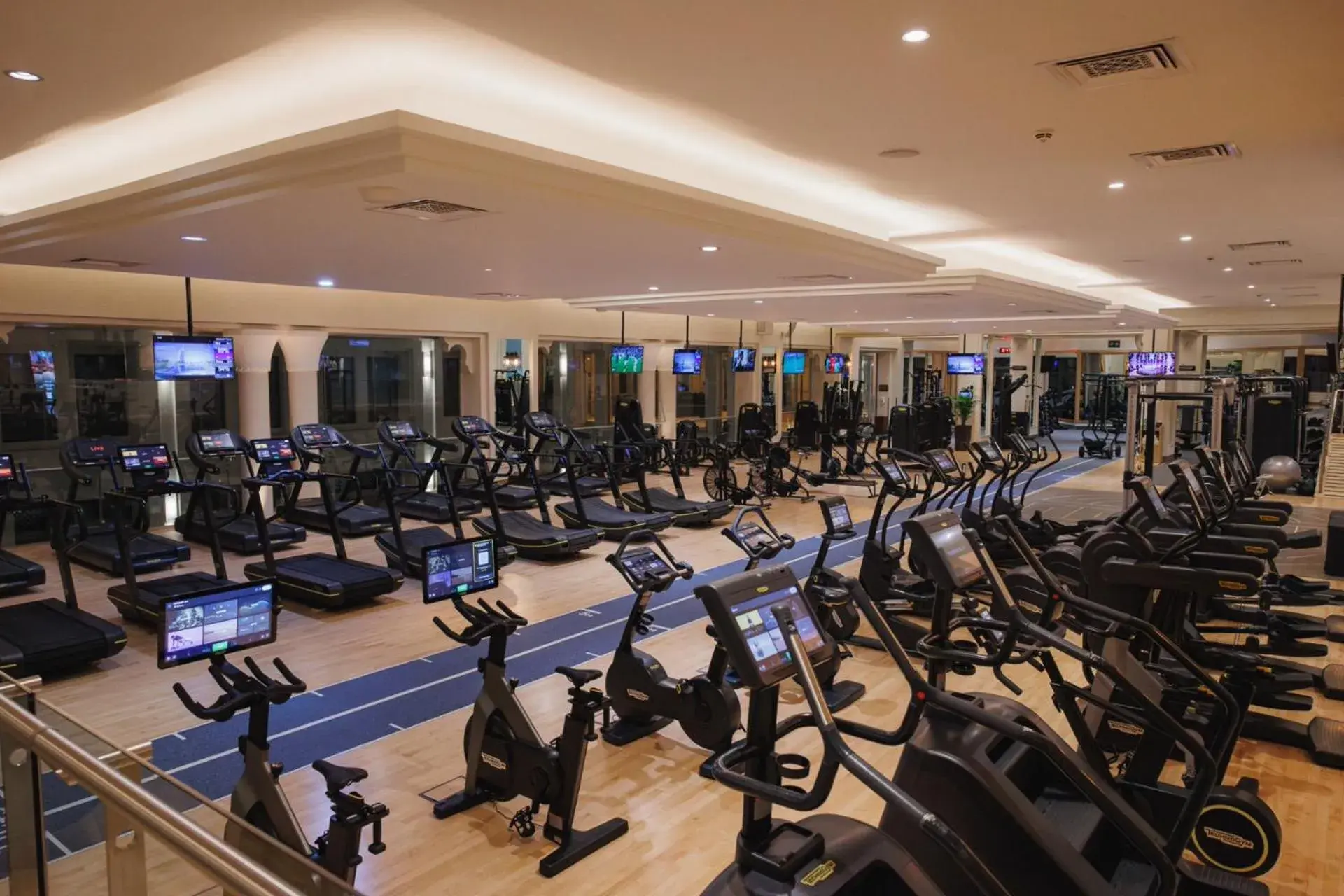 Fitness centre/facilities in Jumeirah Al Qasr Dubai Fitness centre/facilities in Jumeirah Al Qasr Dubai