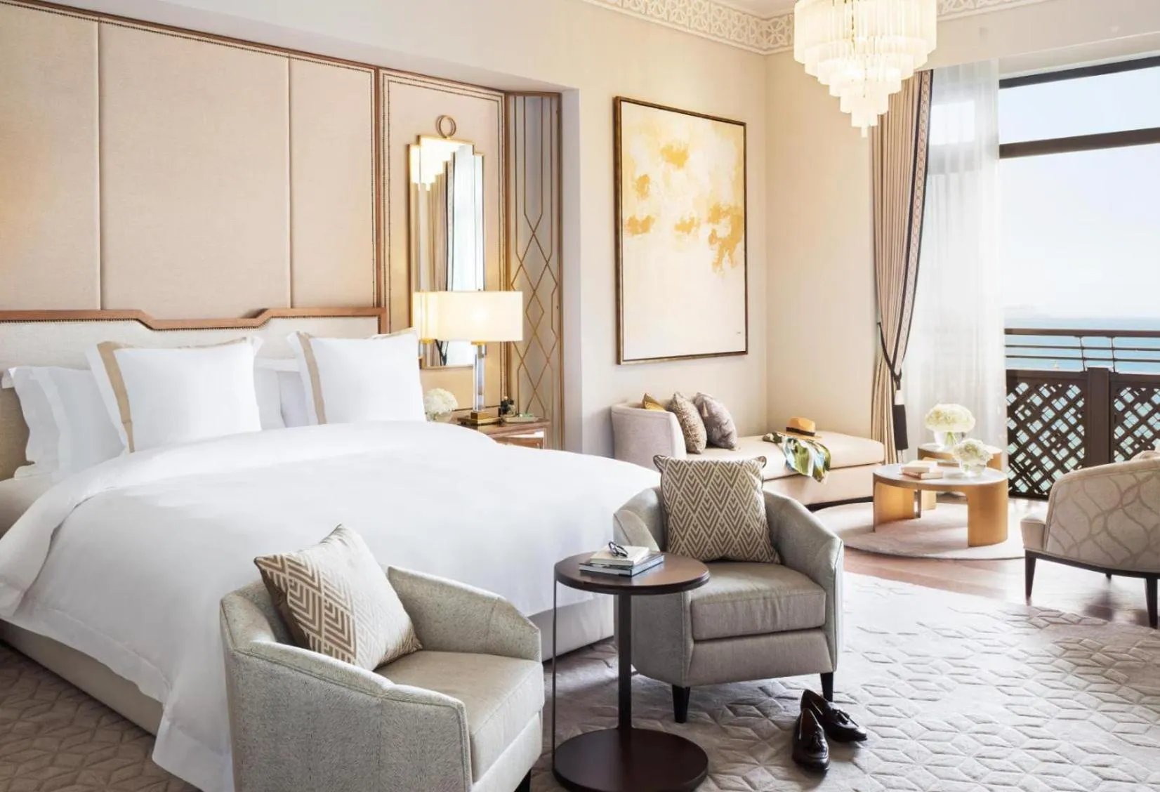 Bed in Jumeirah Mina Al Salam Dubai