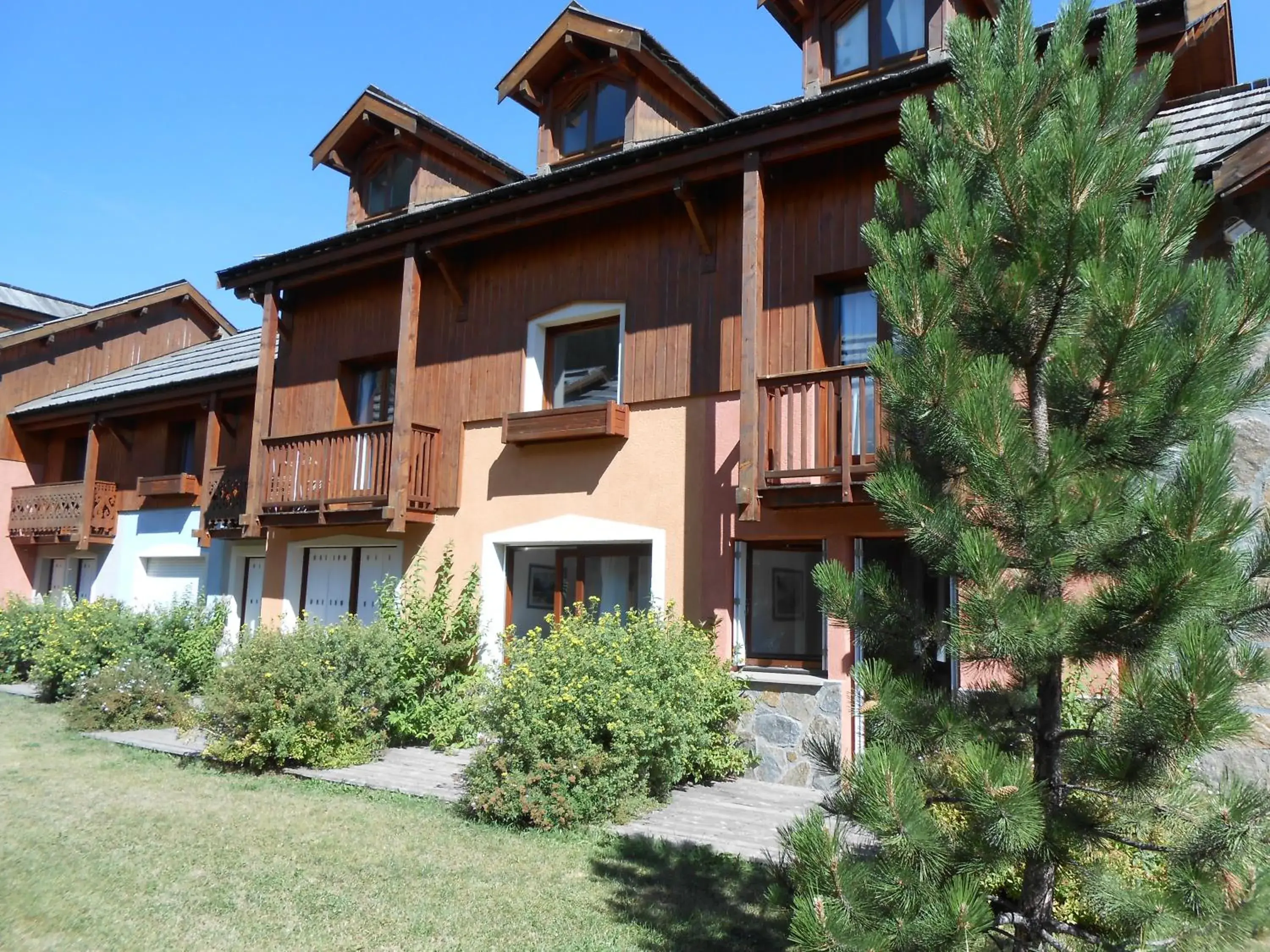 Chalets Jardin Alpin by Mountain Collection Immobilier Chalets Jardin Alpin by Mountain Collection Immobilier