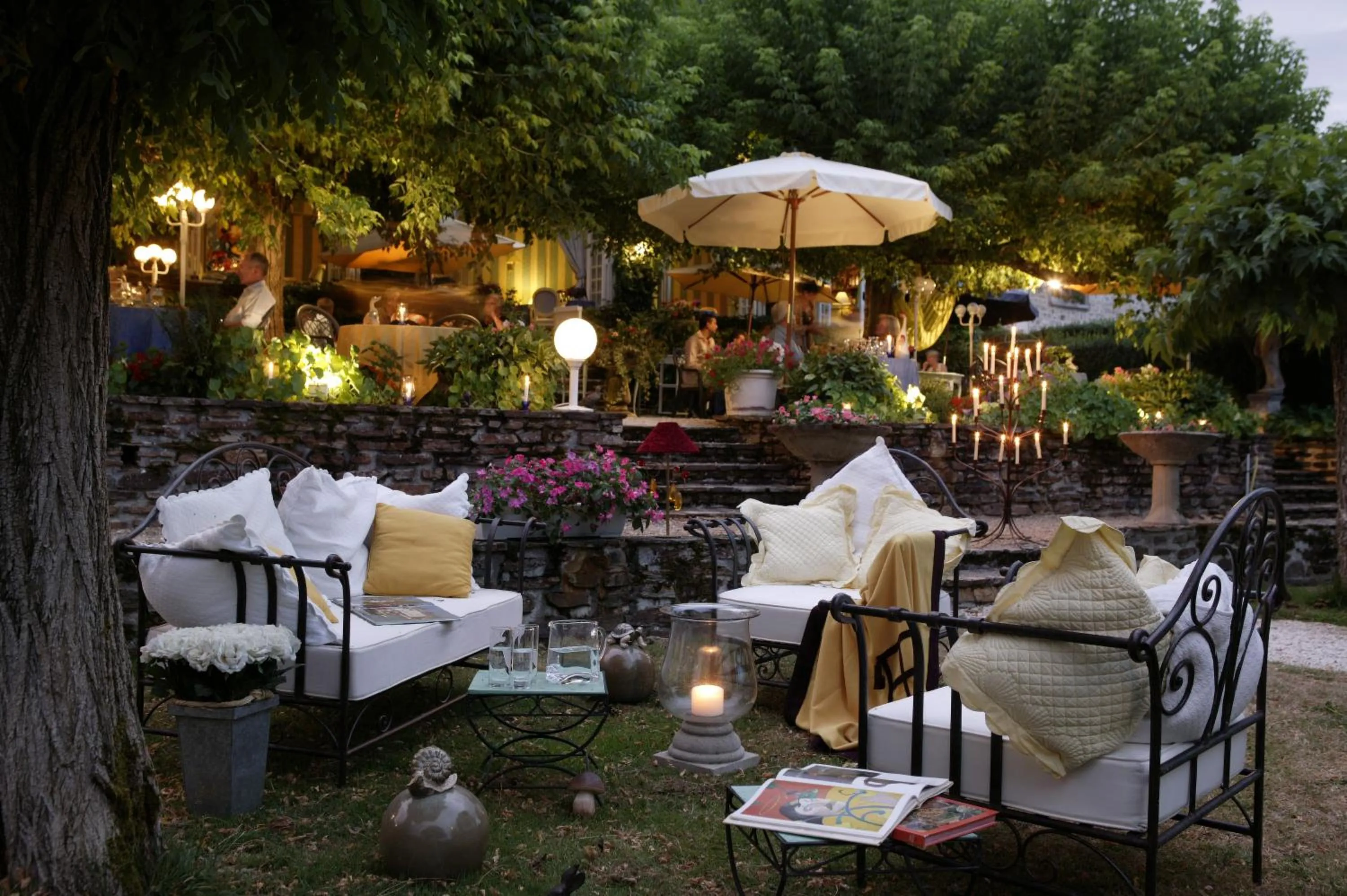 Logis Hôtel Hostellerie Saint-Jacques