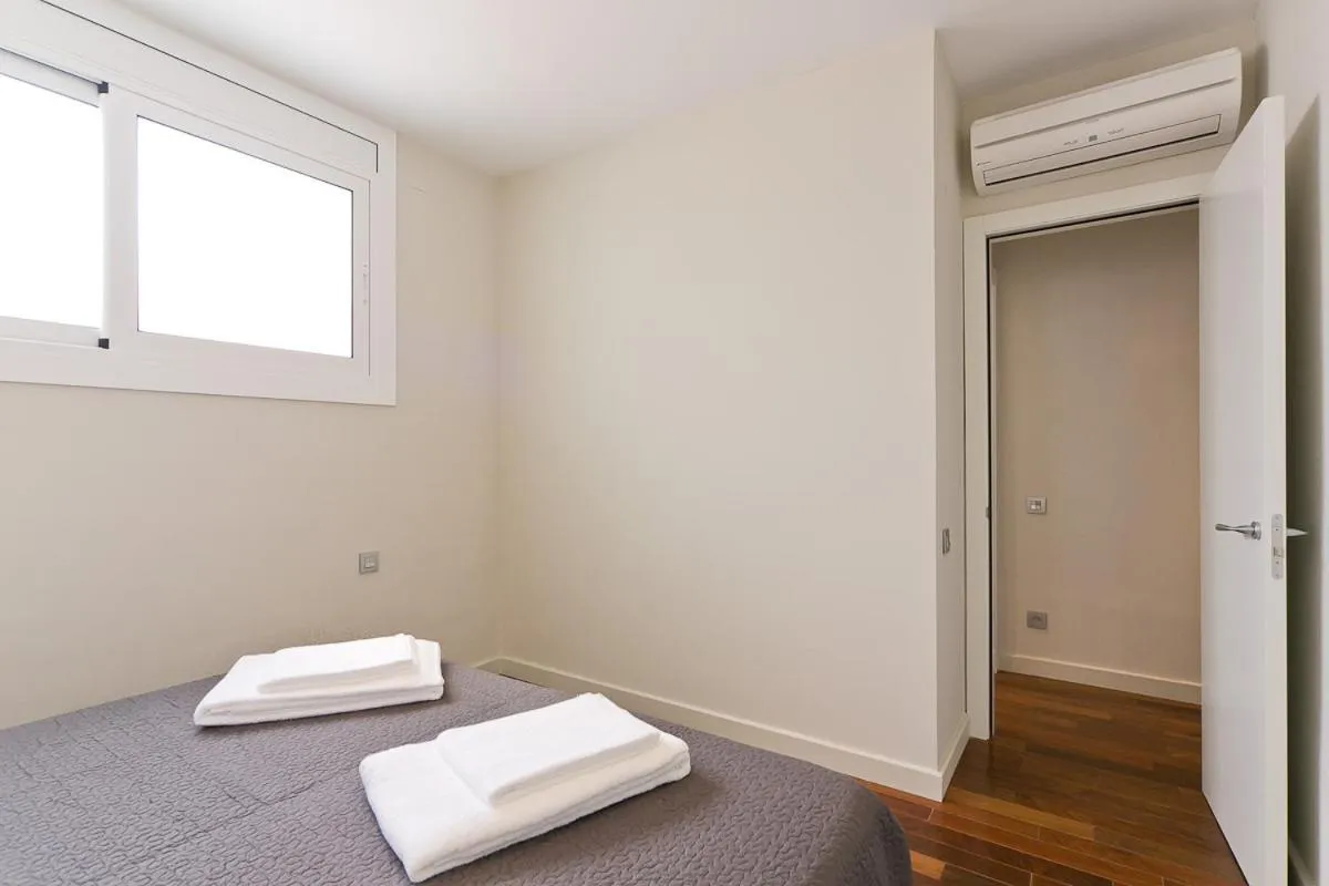 Bed in Bcn Paseo De Gracia Rocamora Apartment