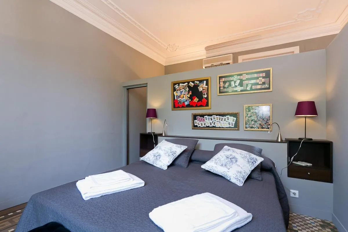 Bedroom, Bed in Bcn Paseo De Gracia Rocamora Apartment