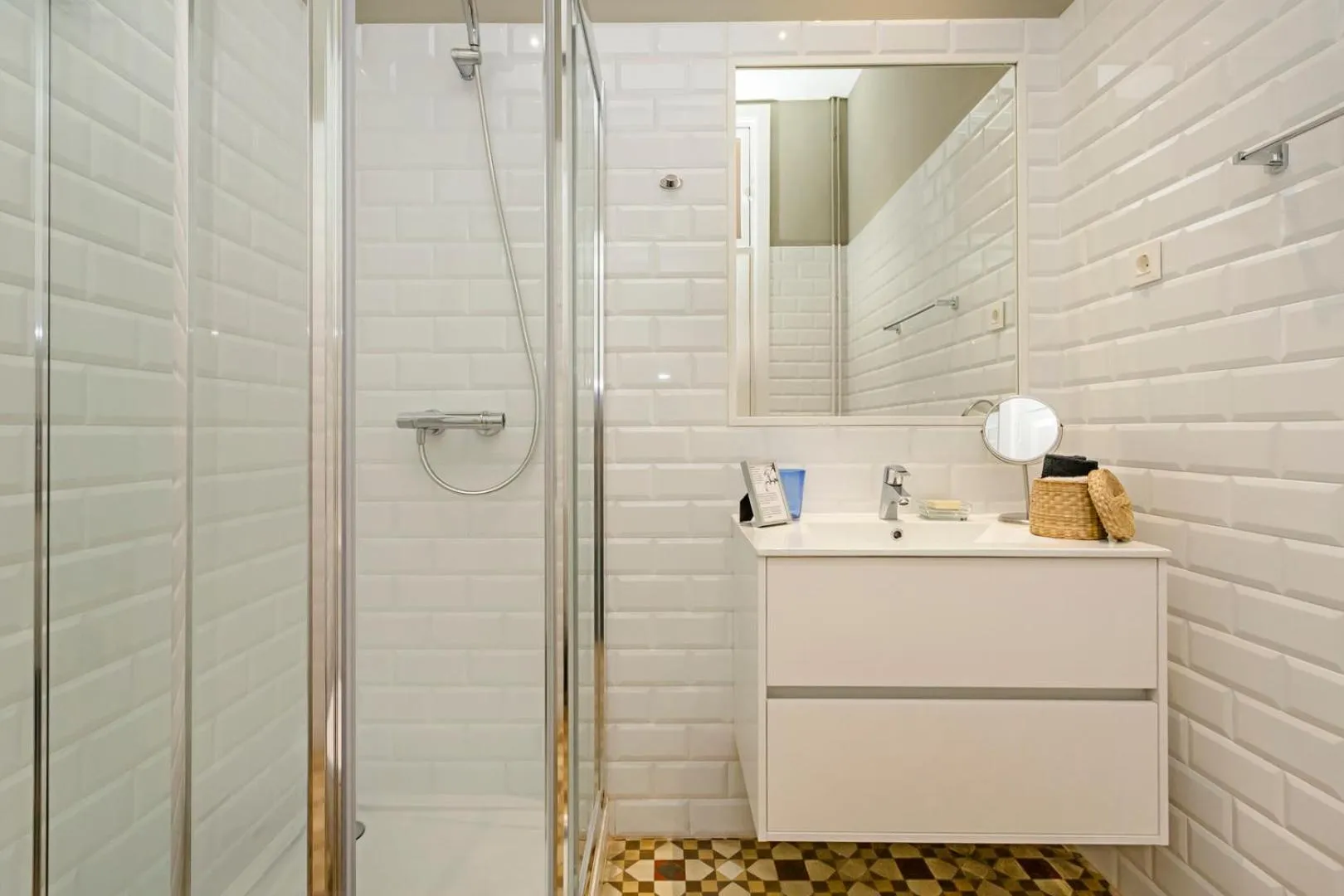 Bathroom in Bcn Paseo De Gracia Rocamora Apartment