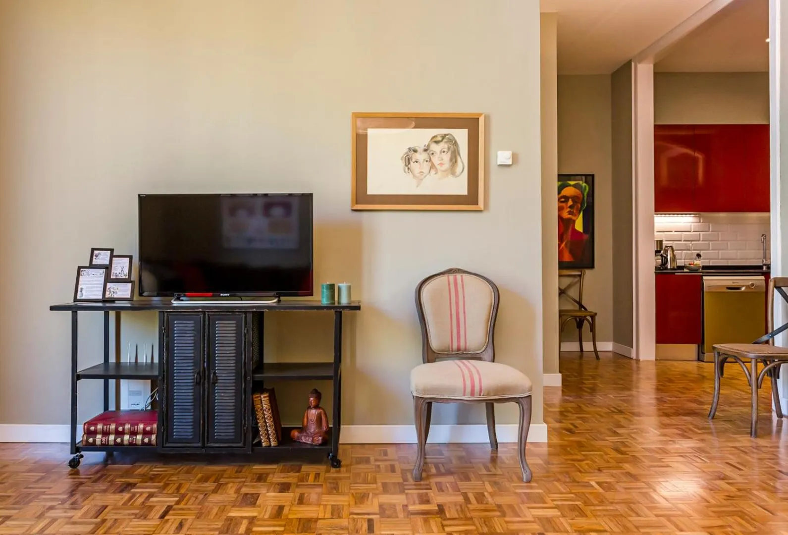 Decorative detail in Bcn Paseo De Gracia Rocamora Apartment