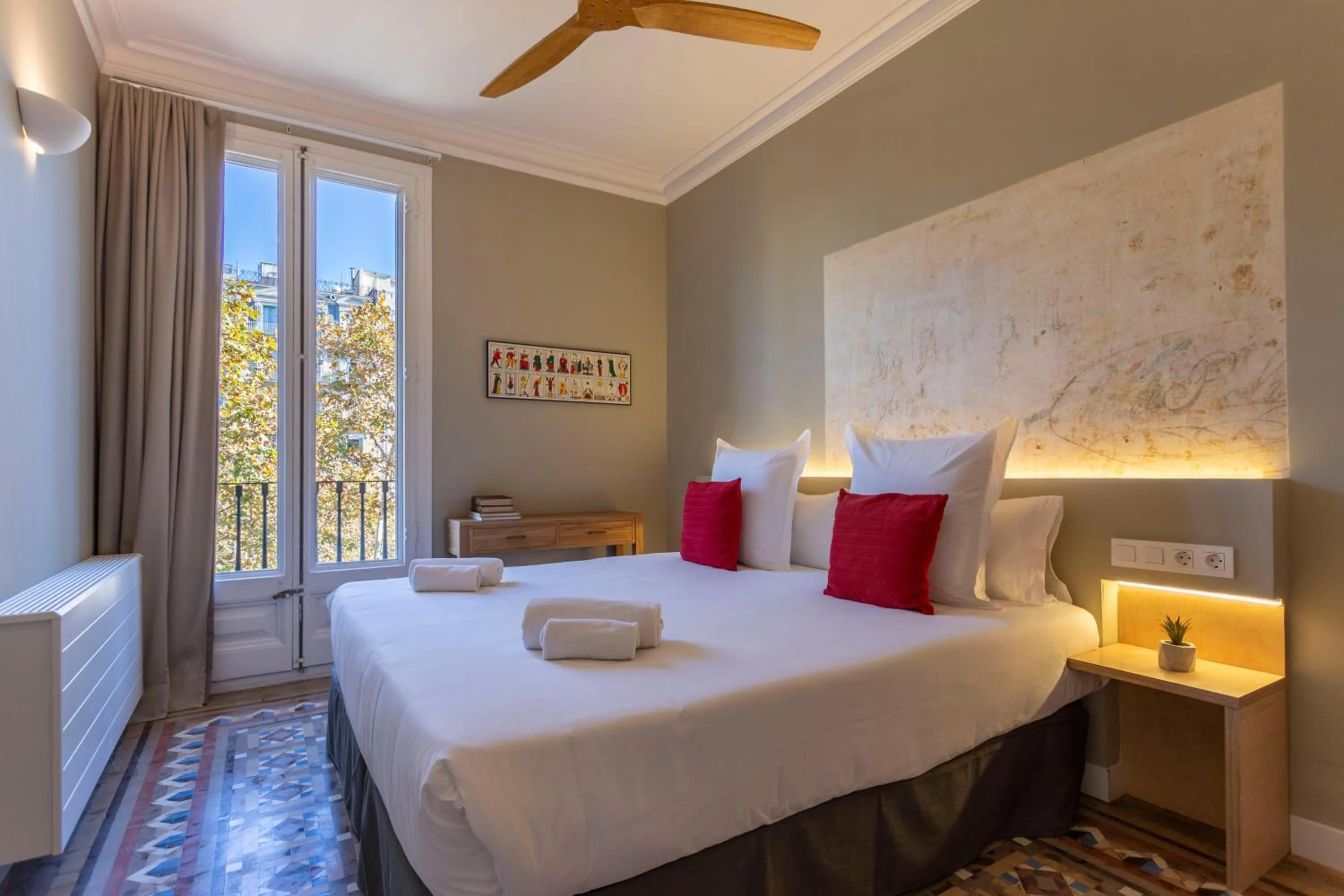 Bedroom, Bed in Bcn Paseo De Gracia Rocamora Apartment