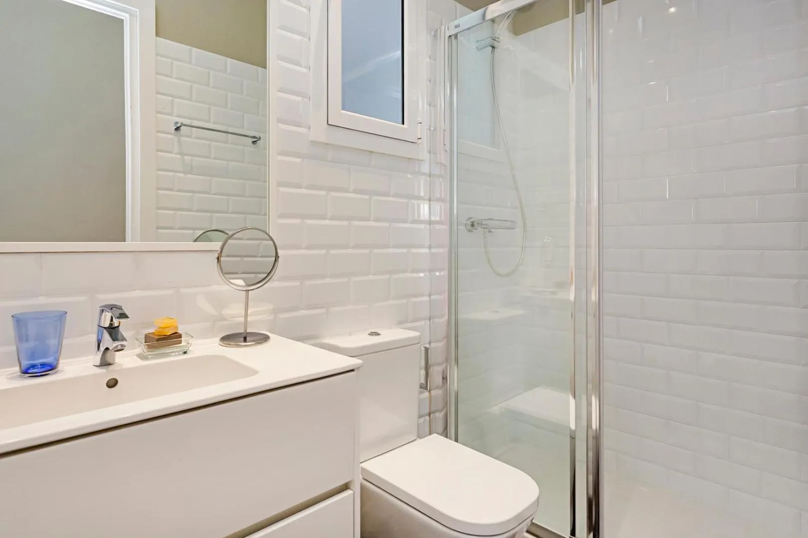 Bathroom in Bcn Paseo De Gracia Rocamora Apartment