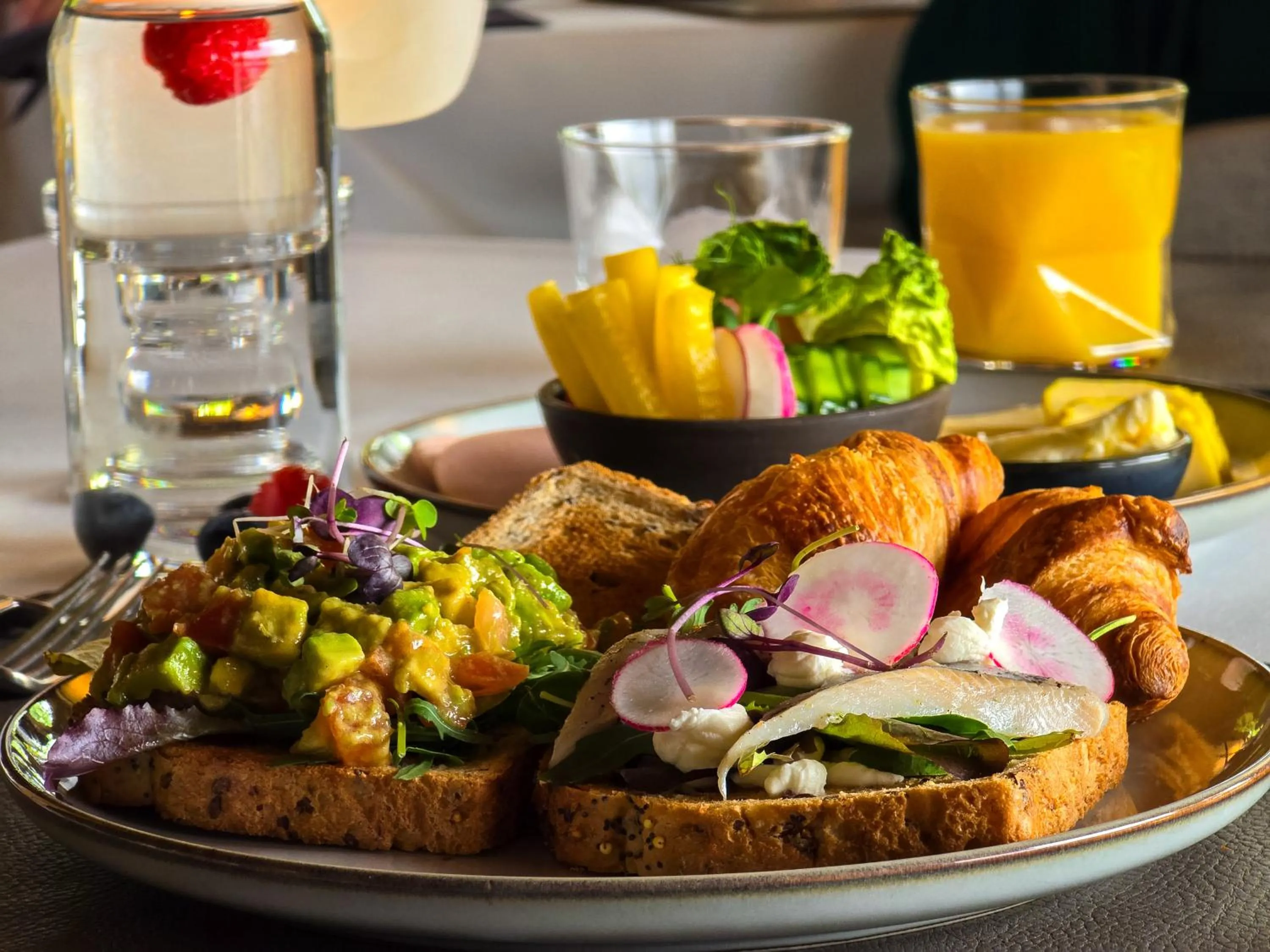 Breakfast in Jonathan Spa Estate