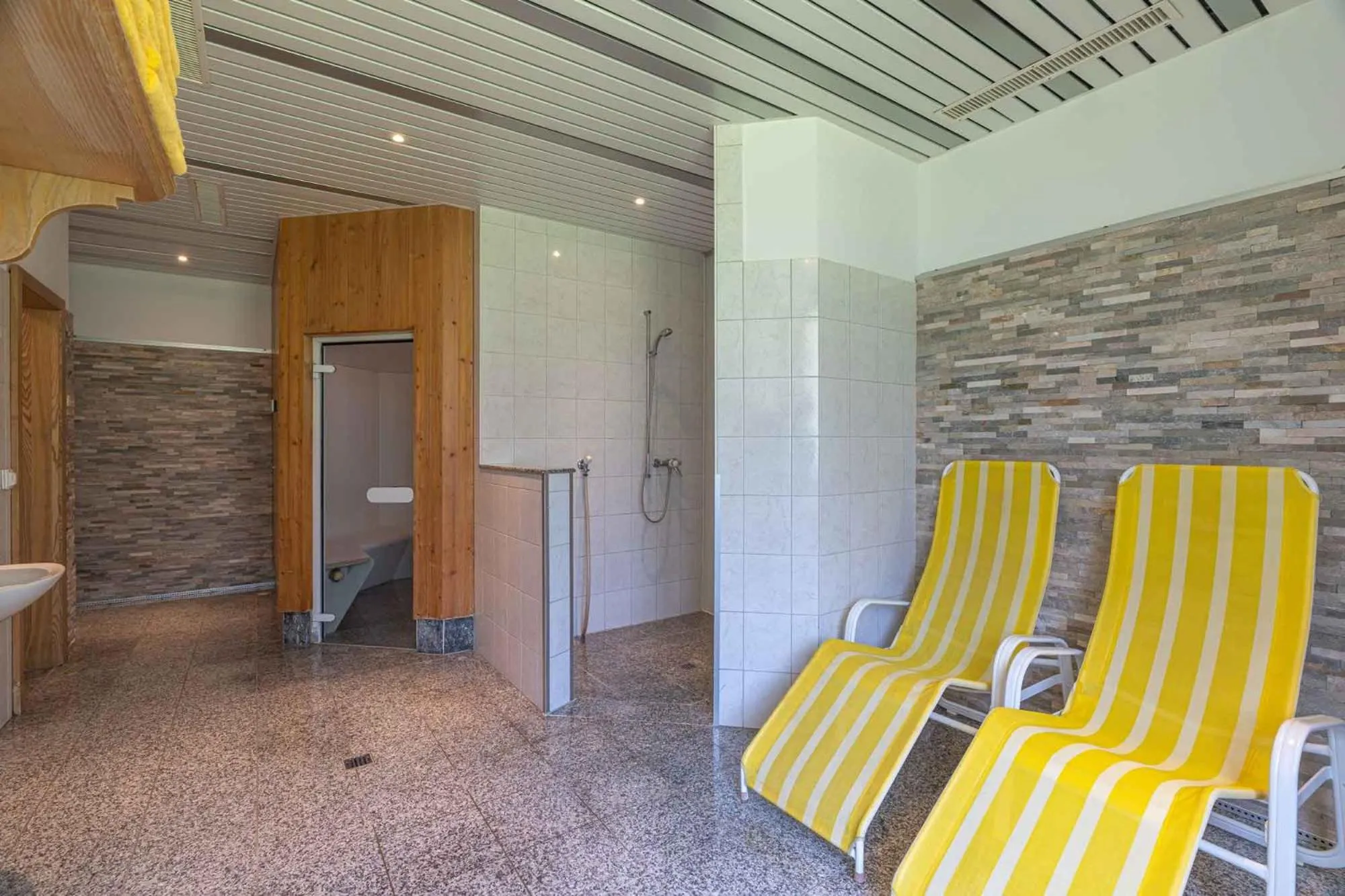 Steam room in Aktiv- und Genusshotel Alpenblick