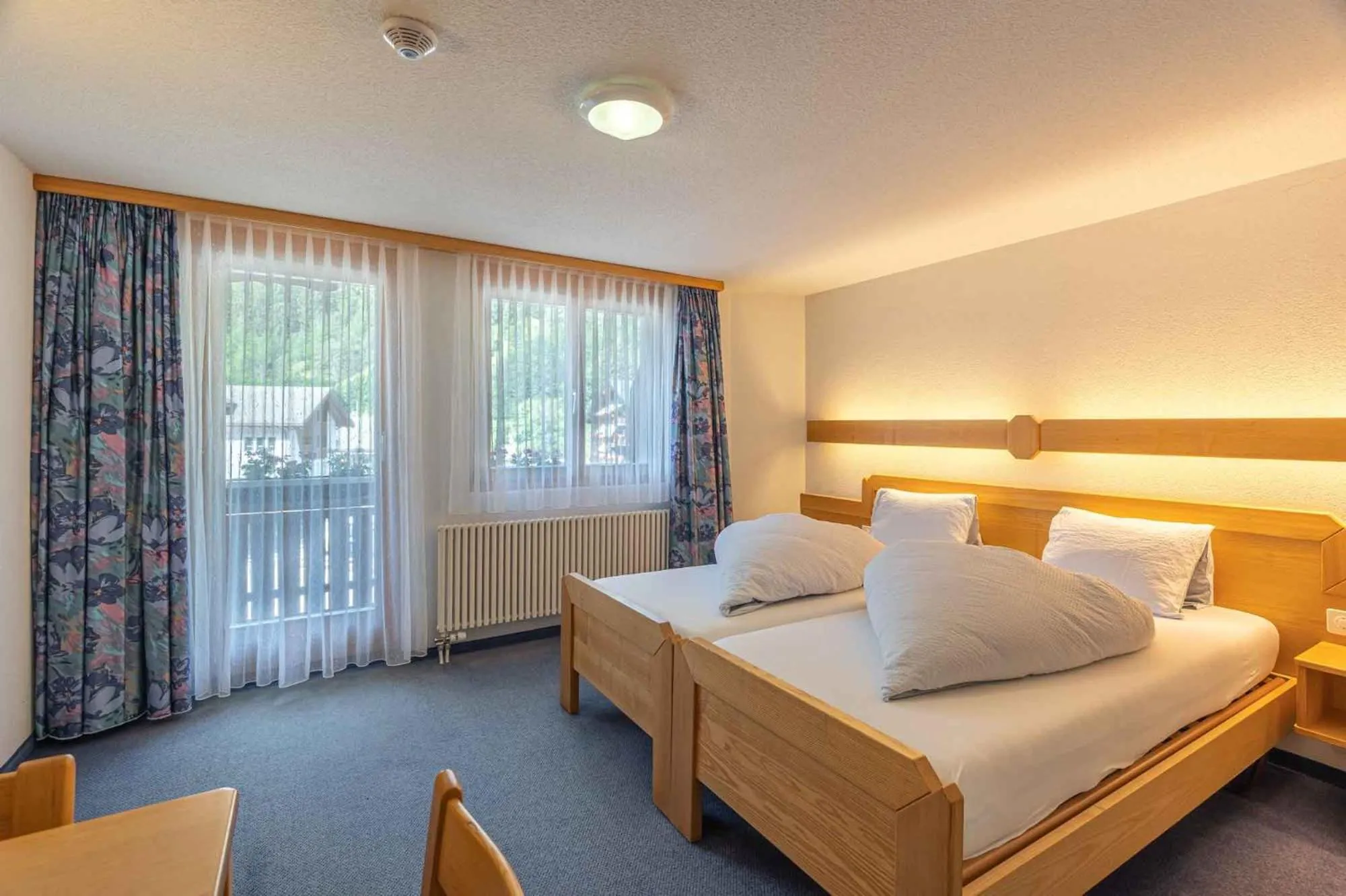 Photo of the whole room, Bed in Aktiv- und Genusshotel Alpenblick