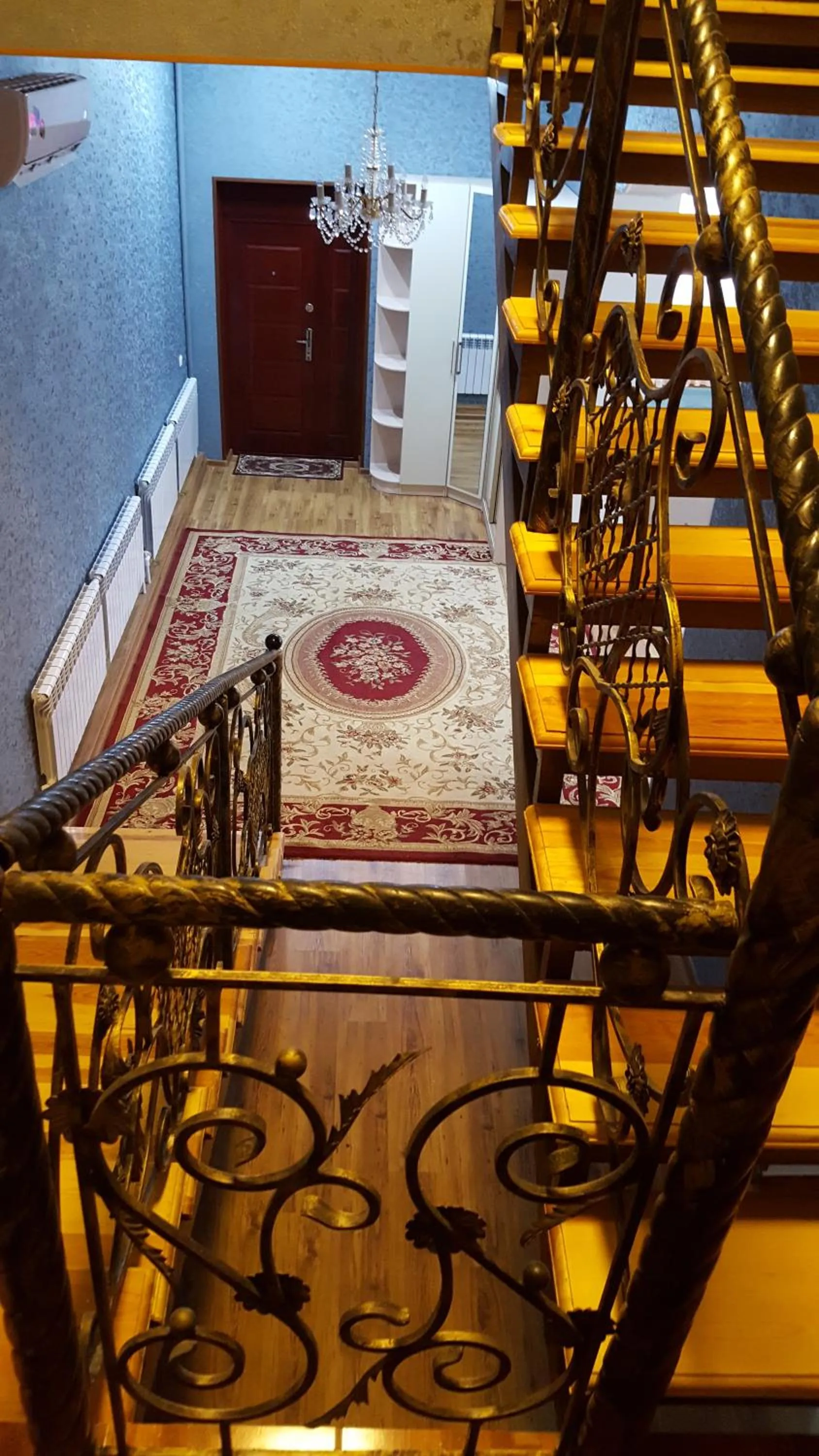 Landmark view in House4you