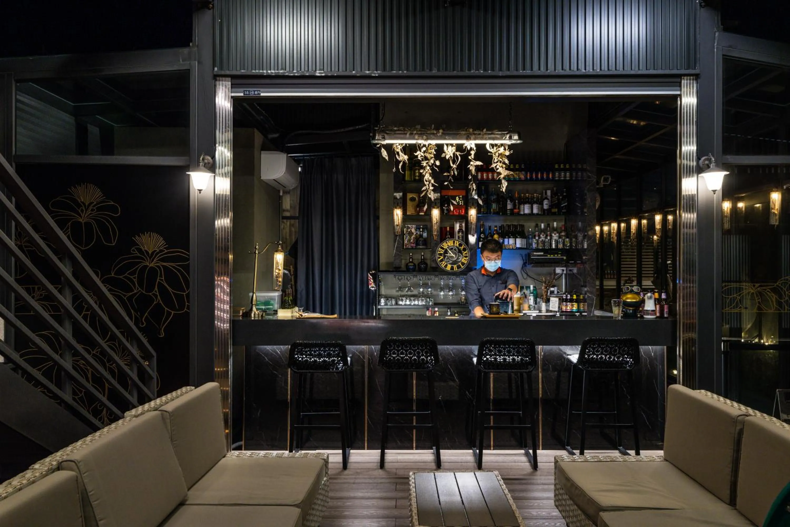 Lounge or bar in 墾丁耳東華苑ErDong Manor