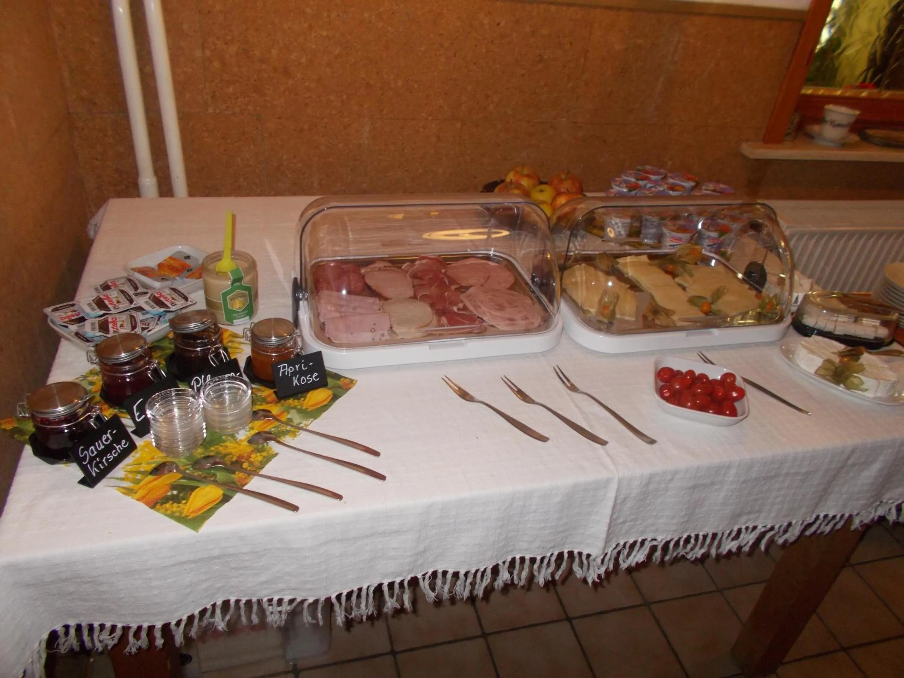 Food and drinks in Wiedaer Hütte