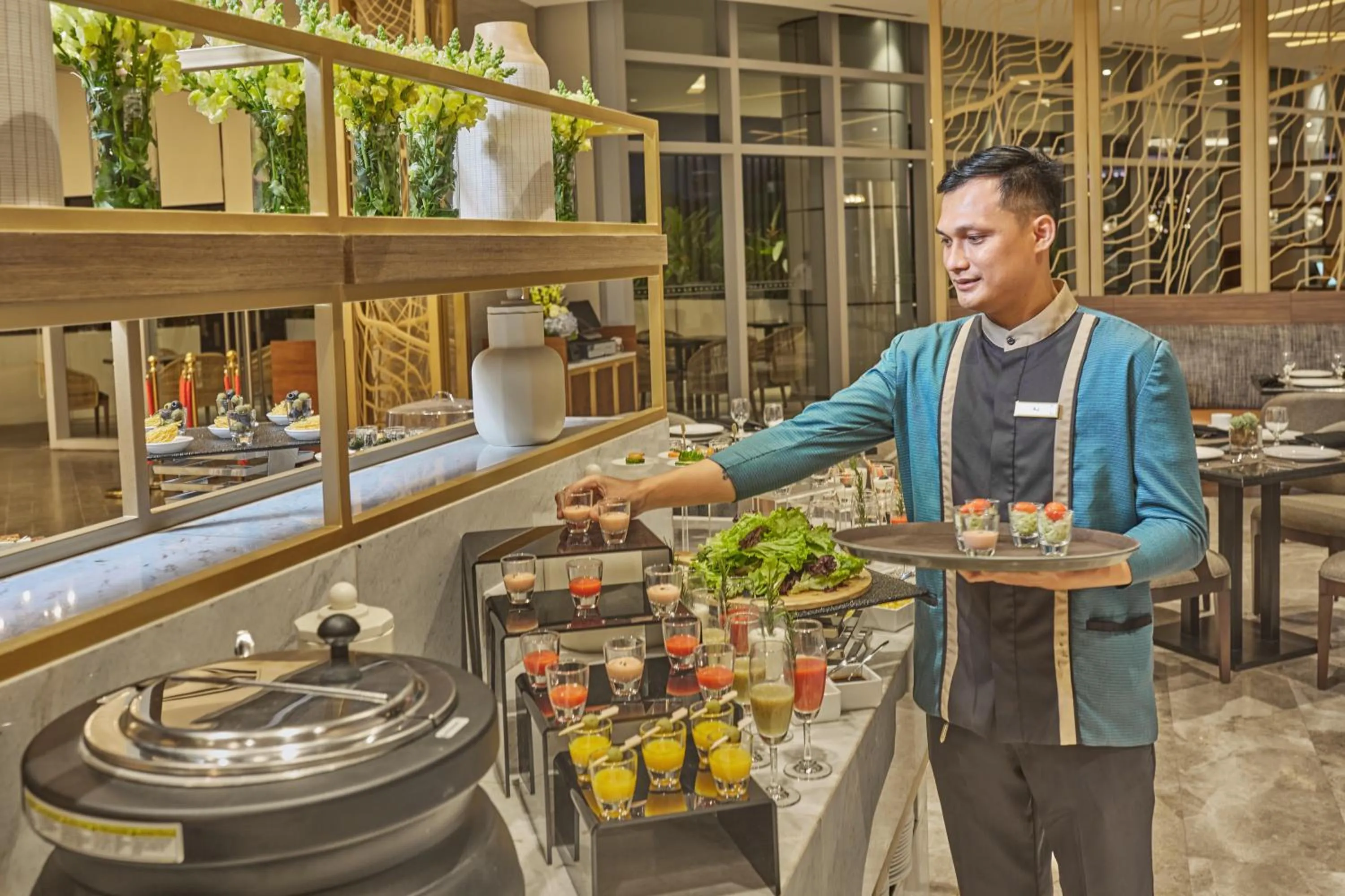 Staff in Kingsford Hotel Manila Bay