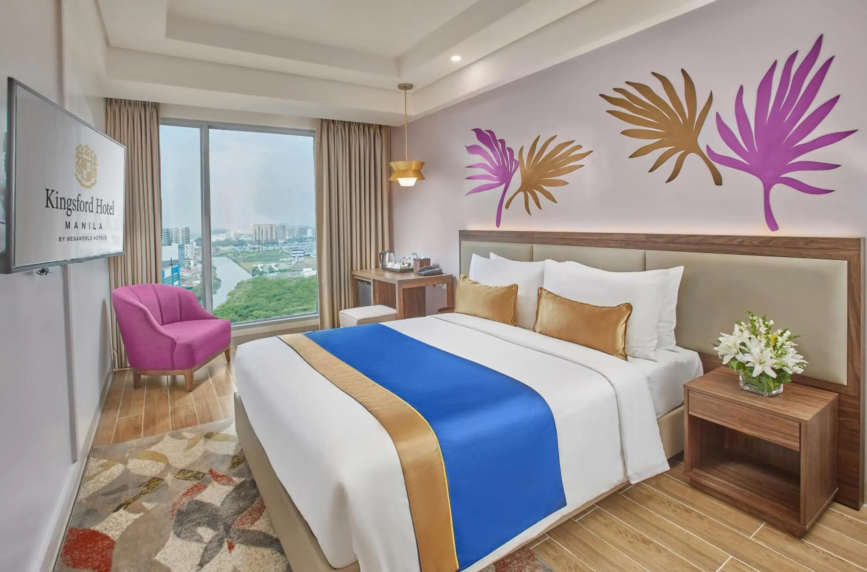 Photo of the whole room, Bed in Kingsford Hotel Manila Bay Photo of the whole room, Bed in Kingsford Hotel Manila Bay