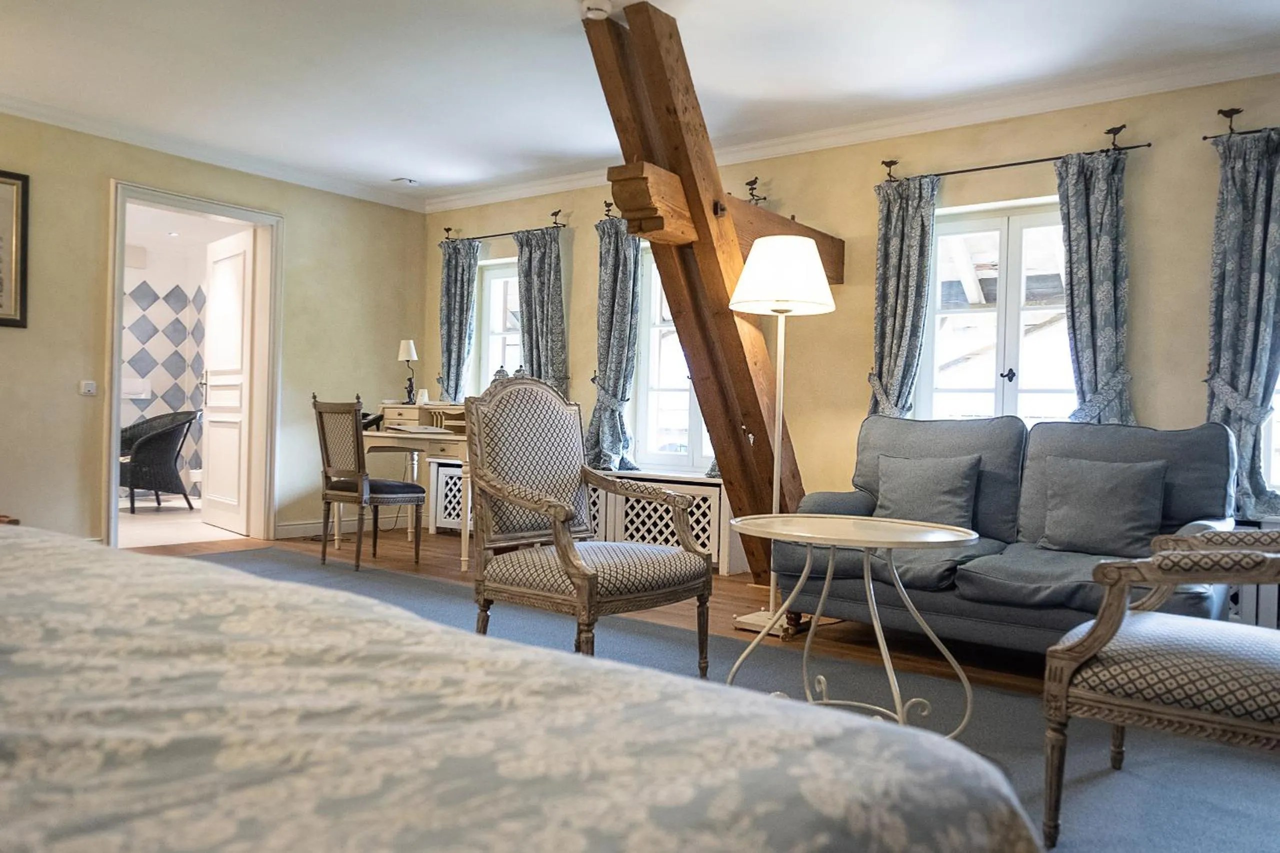 Photo of the whole room, Bed in Der Linslerhof - Hotel, Restaurant, Events & Natur