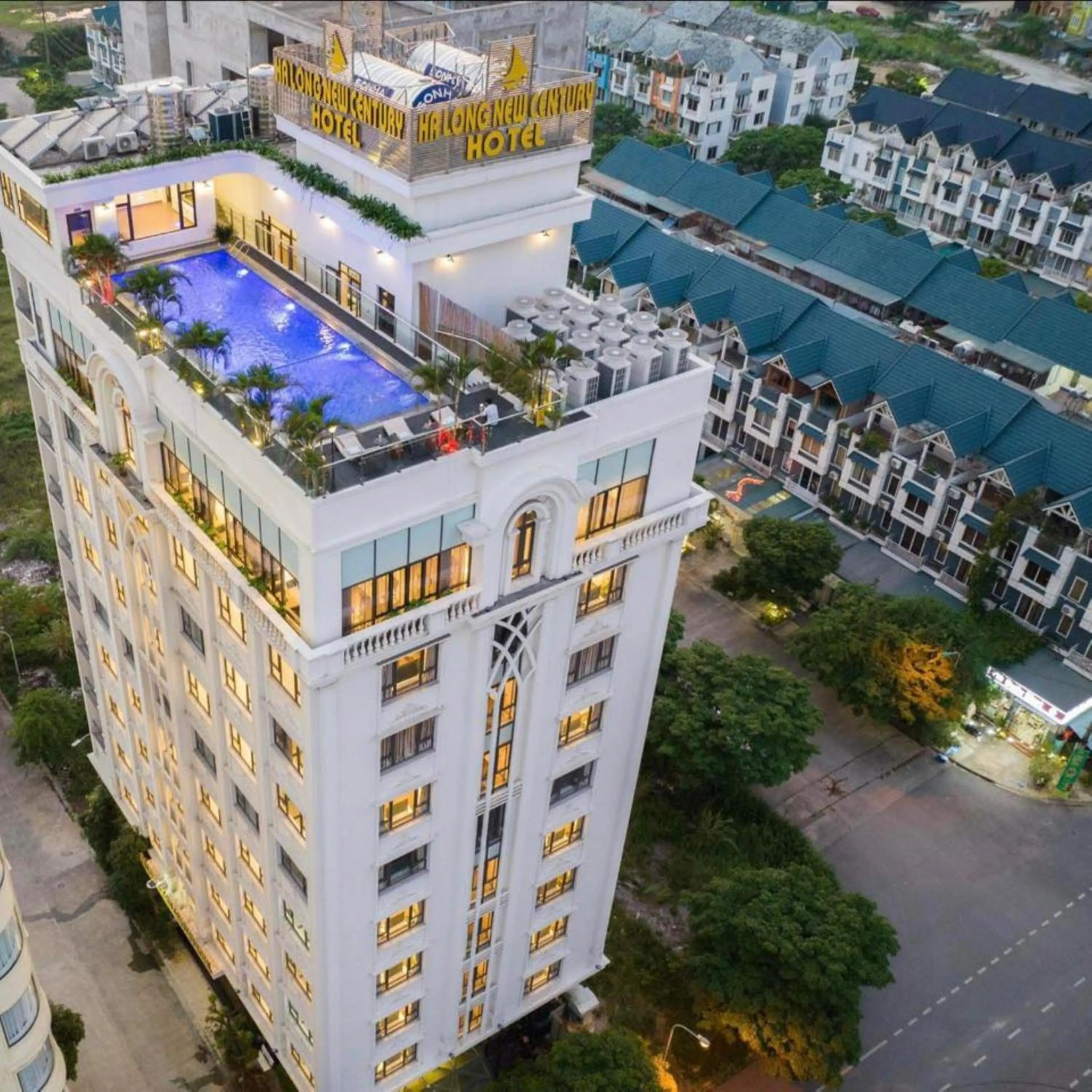 Property building in Hạ Long New Century Hotel