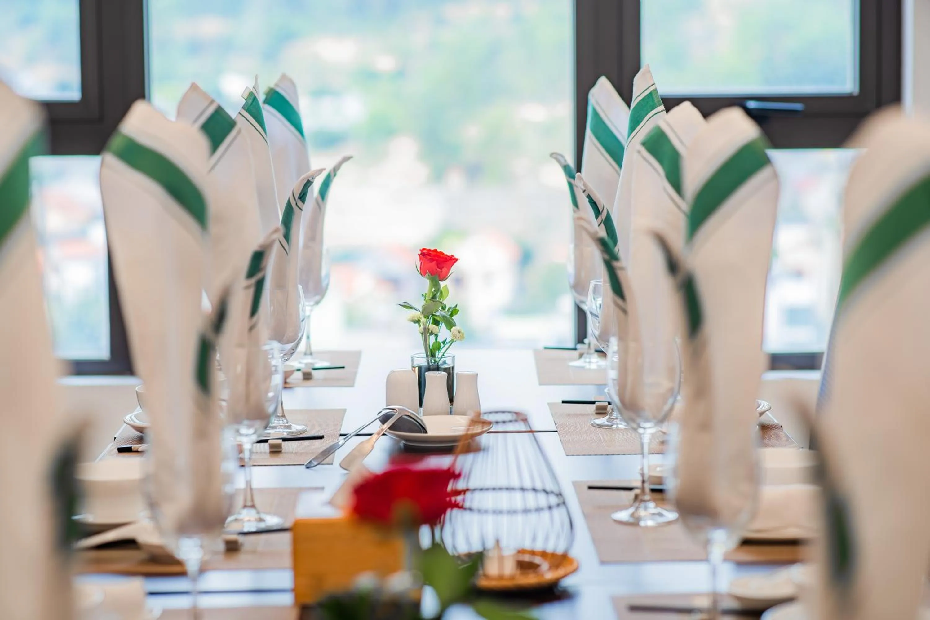 Food and drinks in Hạ Long New Century Hotel