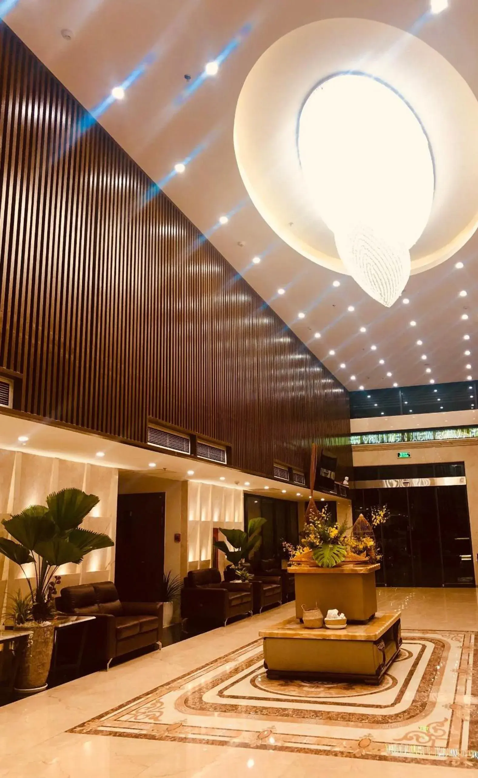 Living room in Hạ Long New Century Hotel Living room in Hạ Long New Century Hotel