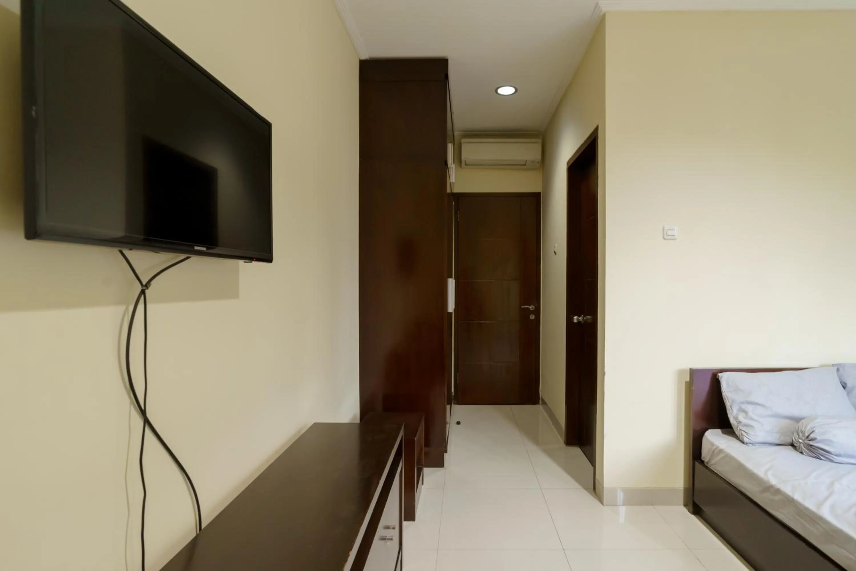 Dago Suites Syariah Cikarang Mitra RedDoorz