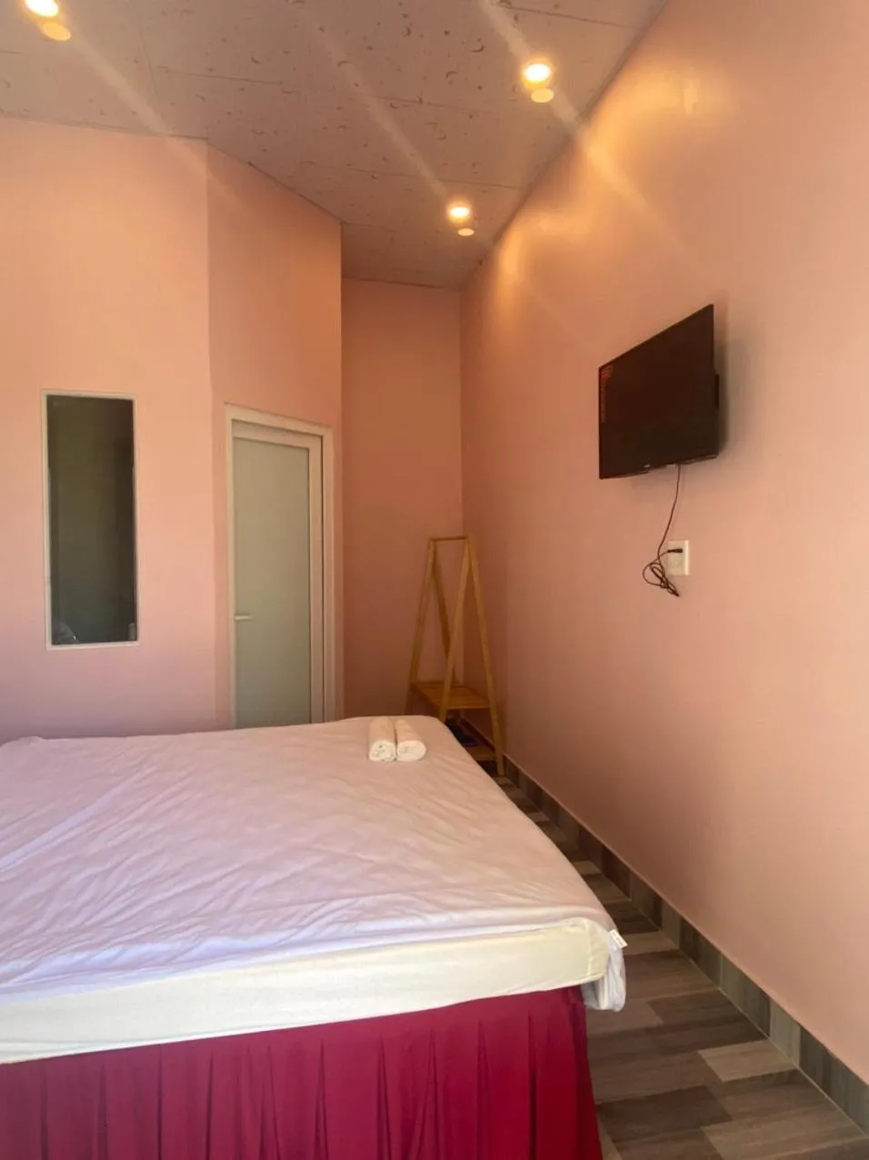 Bed in Windy hills hotel