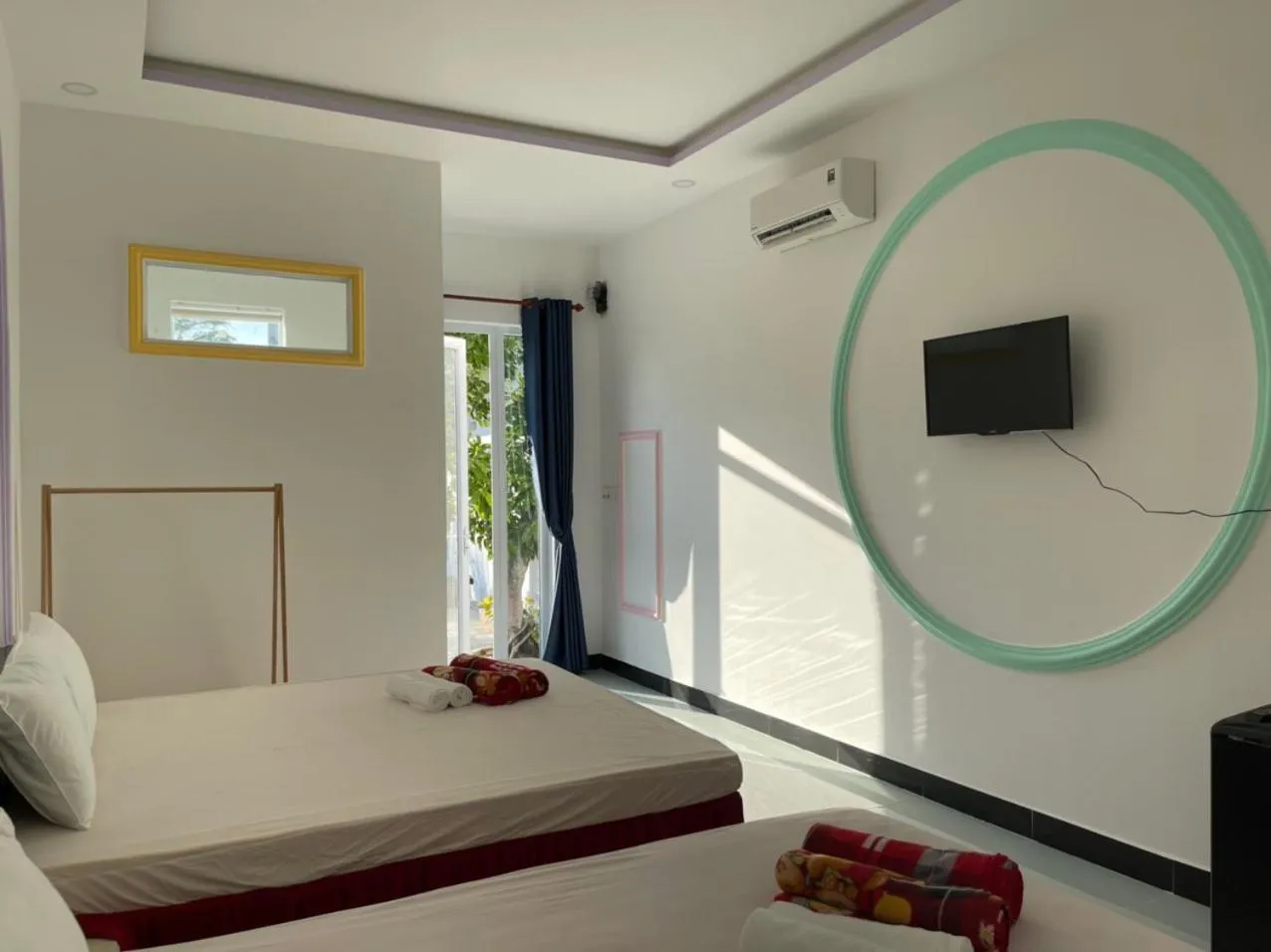 Bed in Windy hills hotel